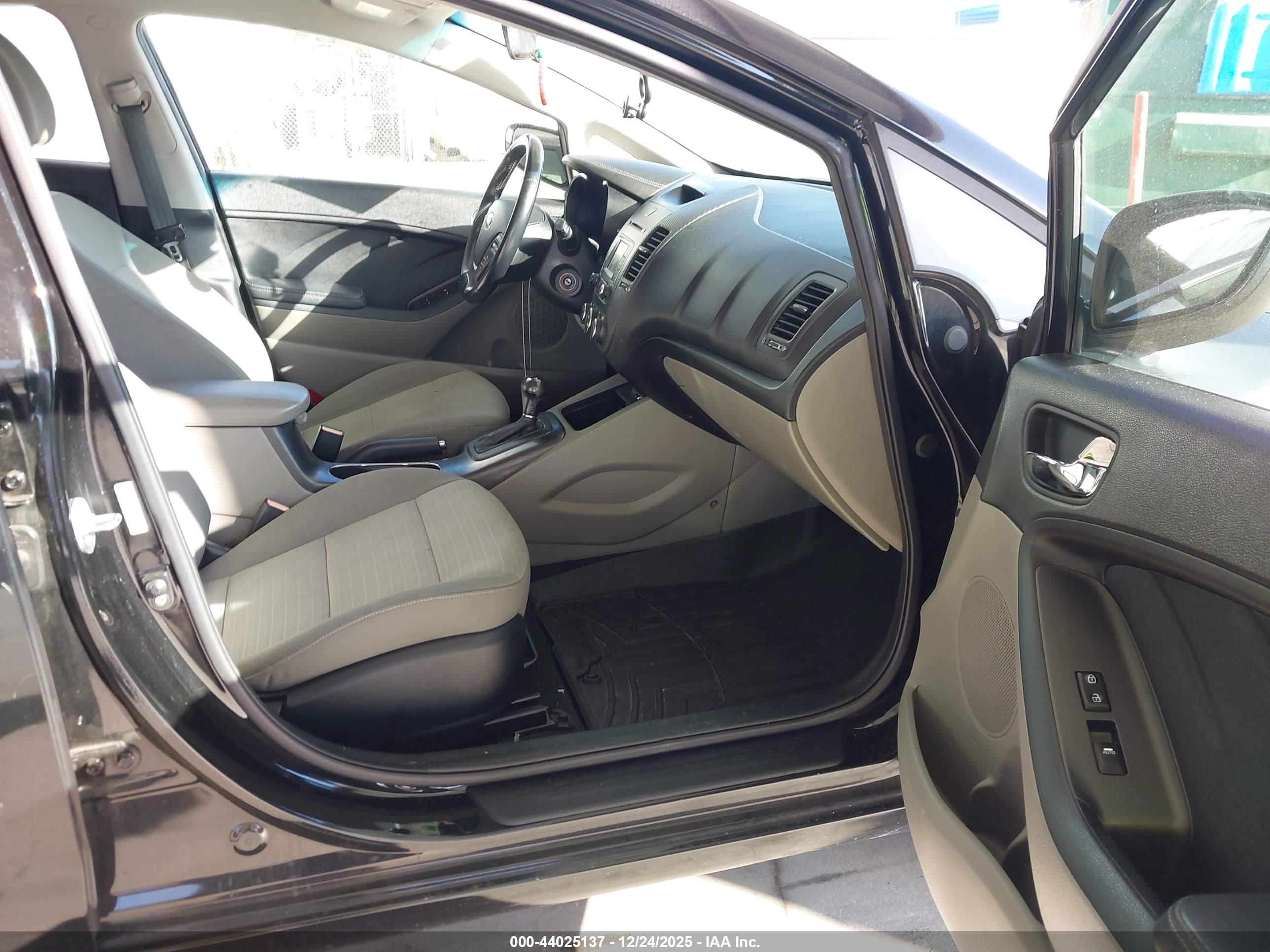 KIA FORTE image 5