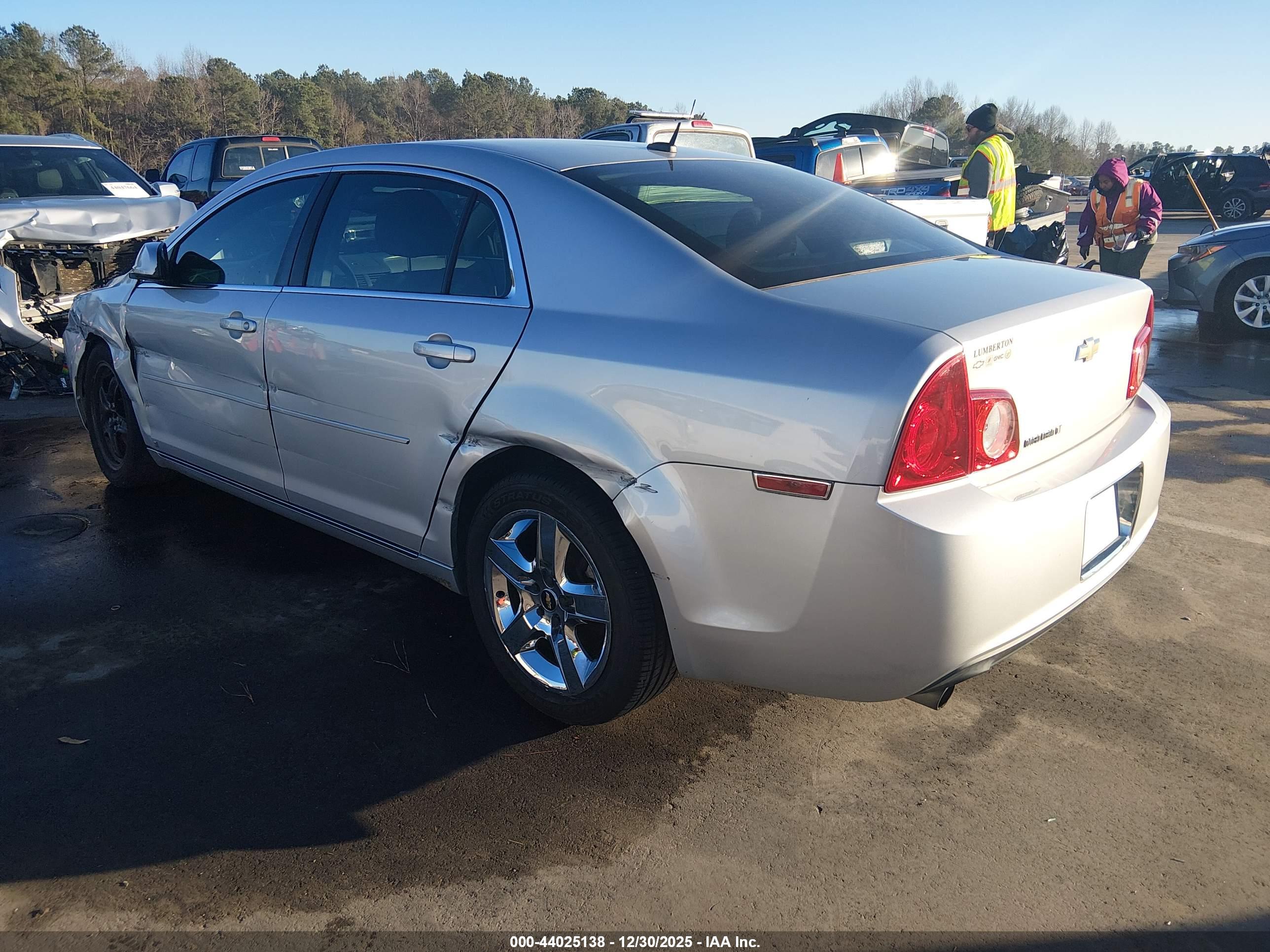 CHEVROLET MALIBU image 3