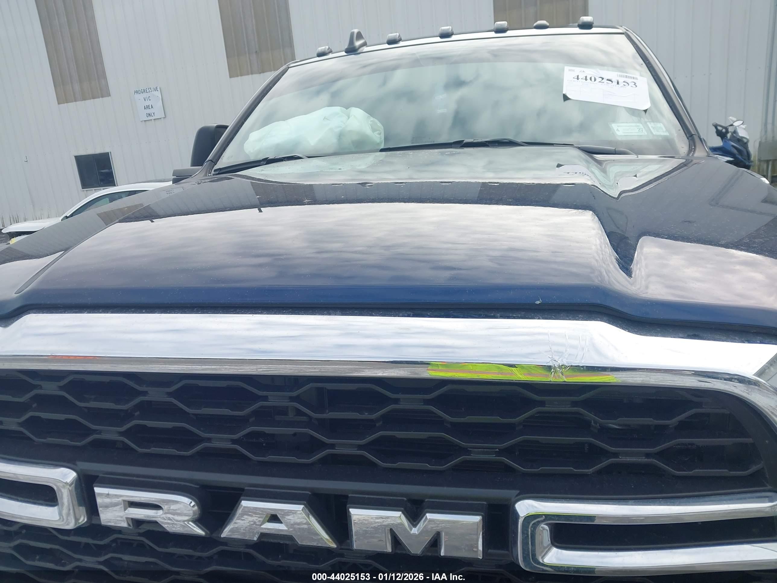 RAM 3500 image 10
