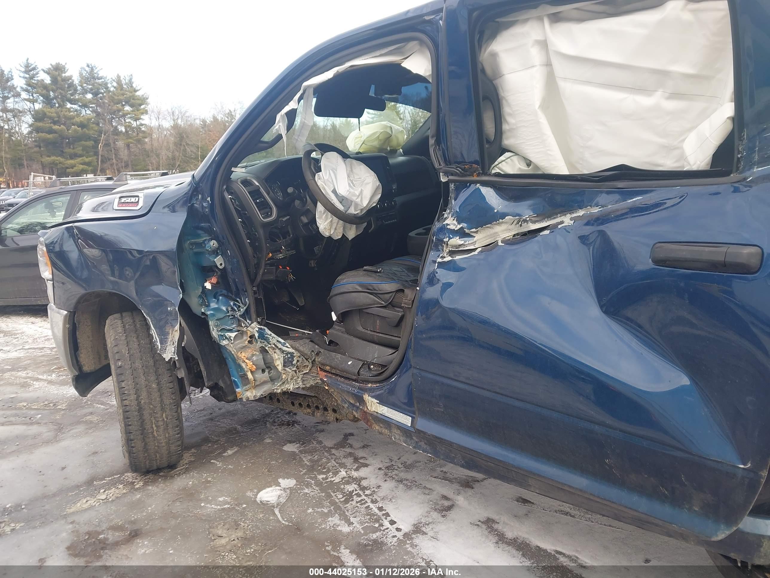 RAM 3500 image 6