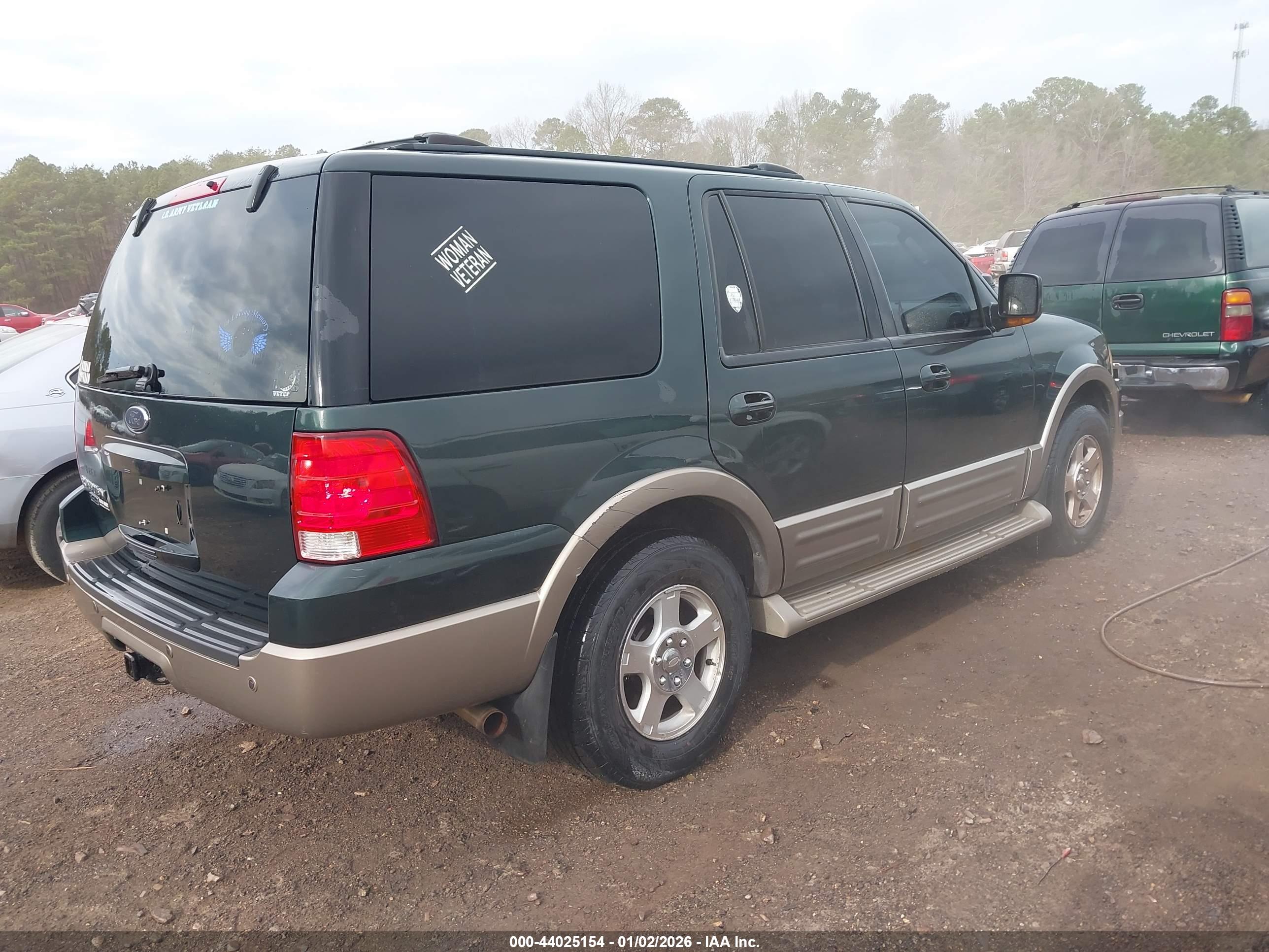 FORD EXPEDITION image 4