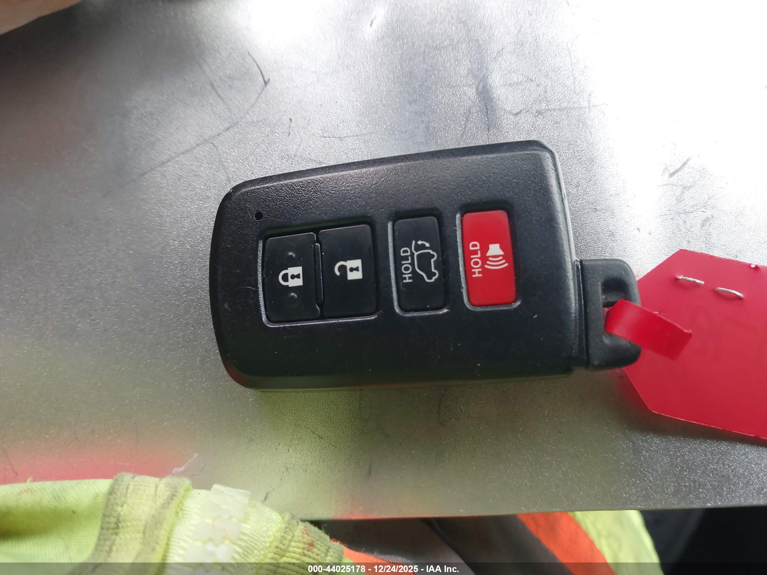 TOYOTA HIGHLANDER image 11