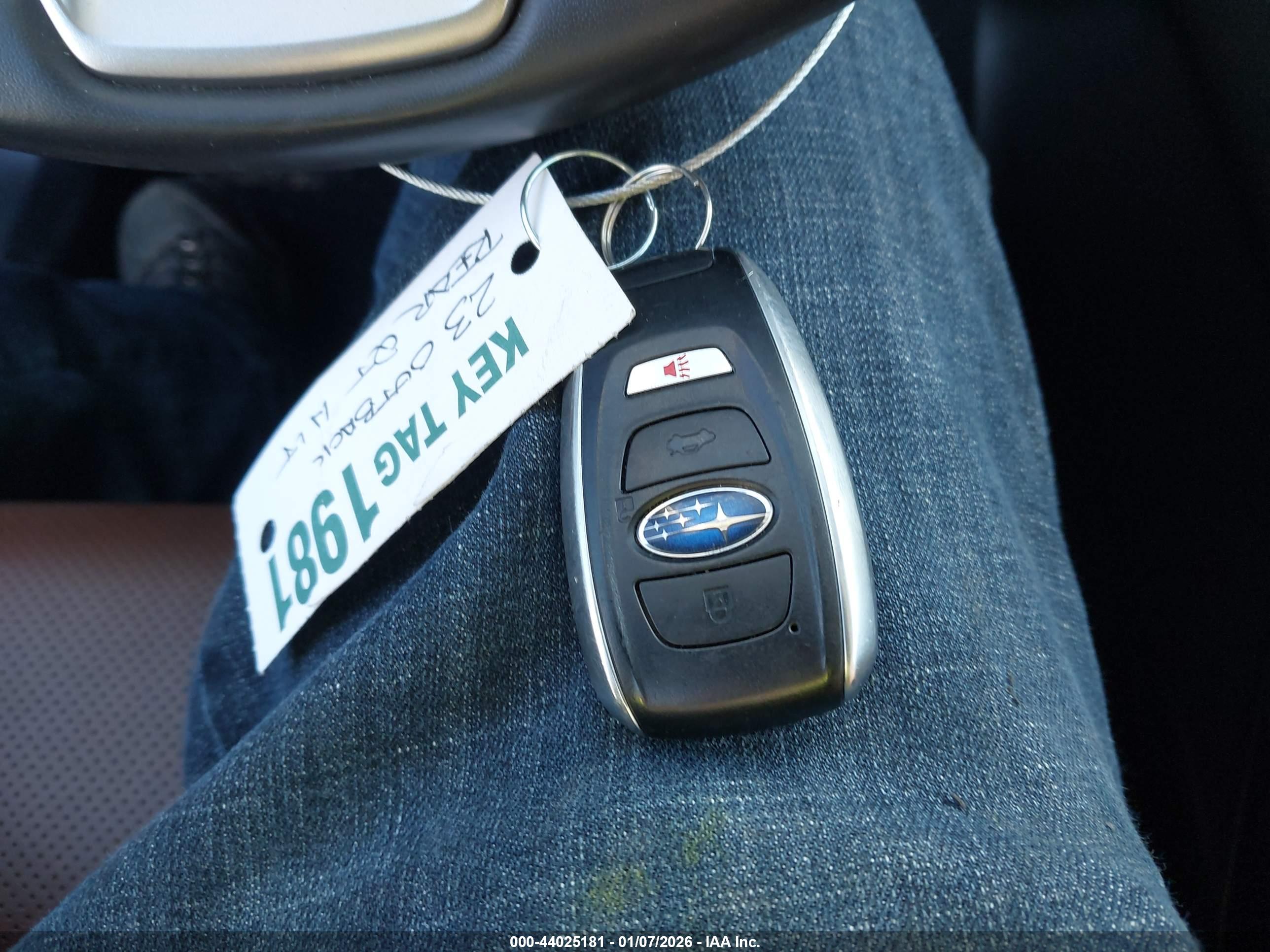 SUBARU OUTBACK image 11