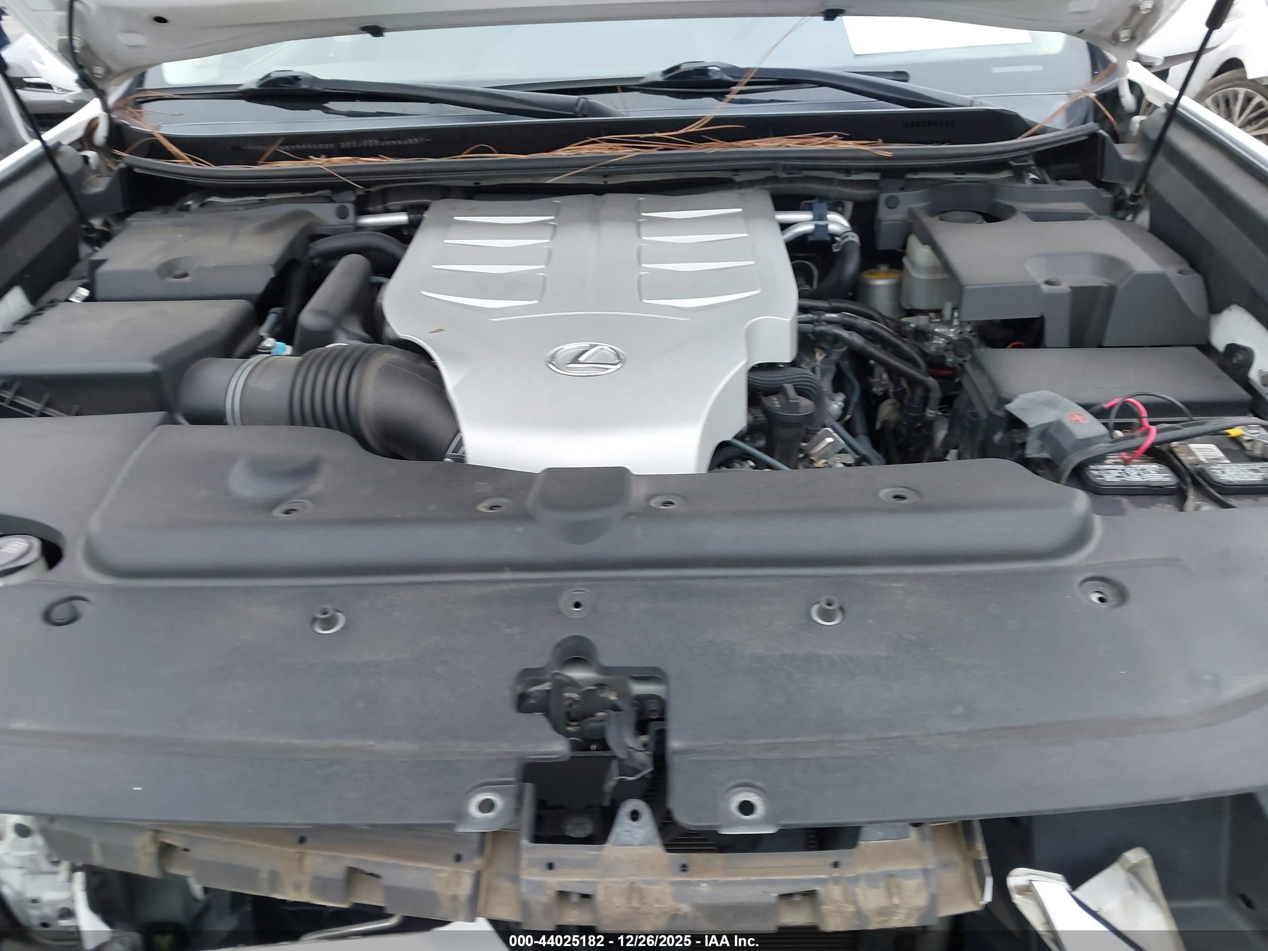 LEXUS GX image 10