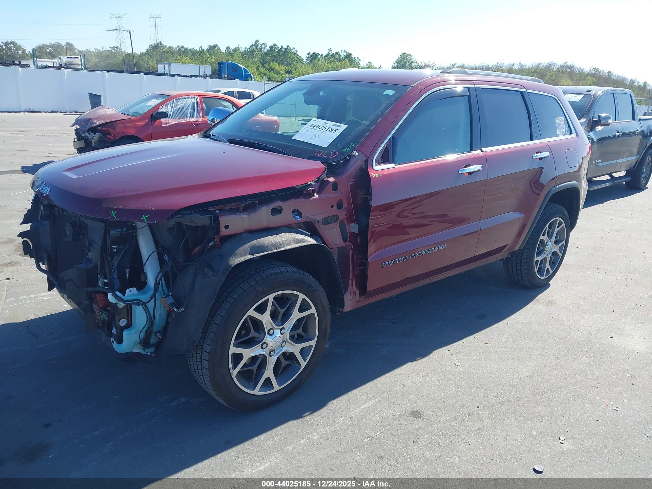 JEEP GRAND image 2
