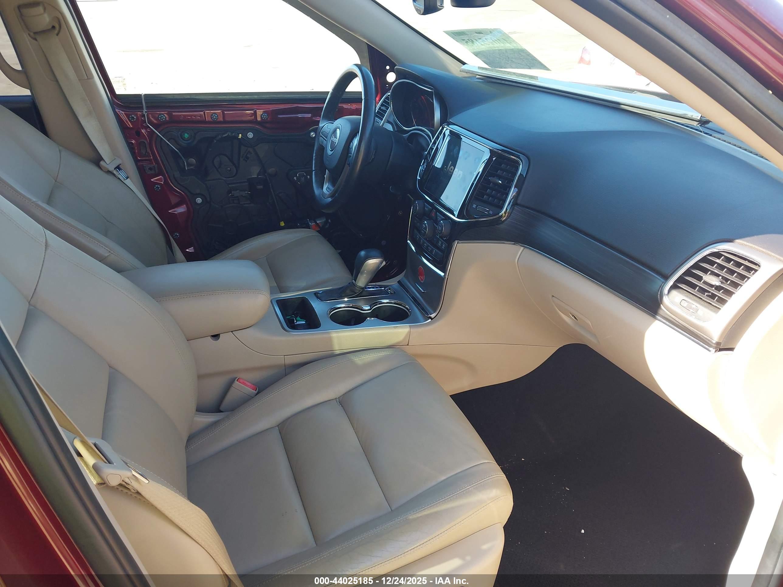 JEEP GRAND image 5