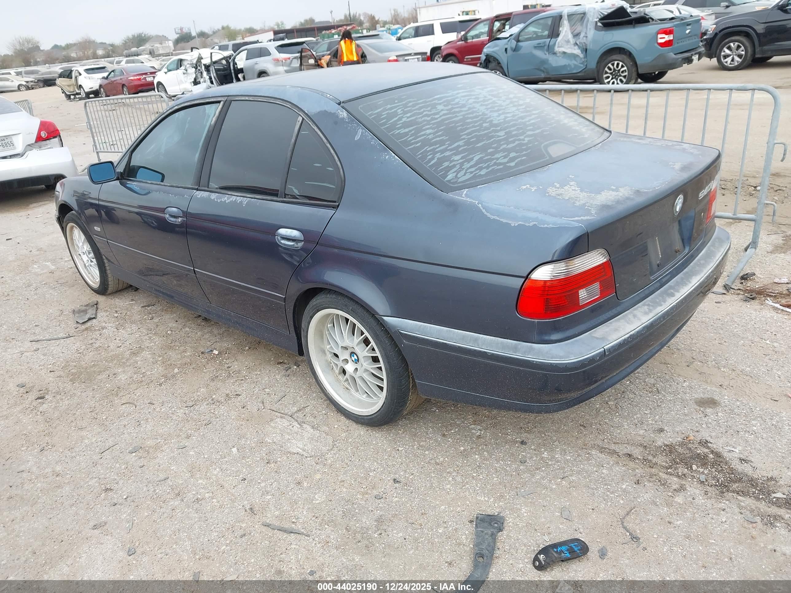 BMW 540IA image 3