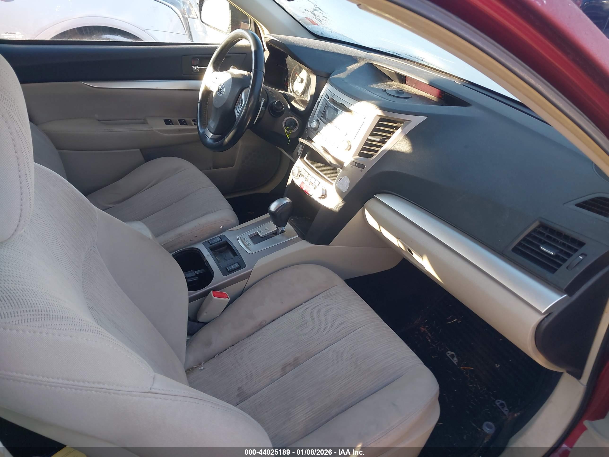 SUBARU LEGACY image 5