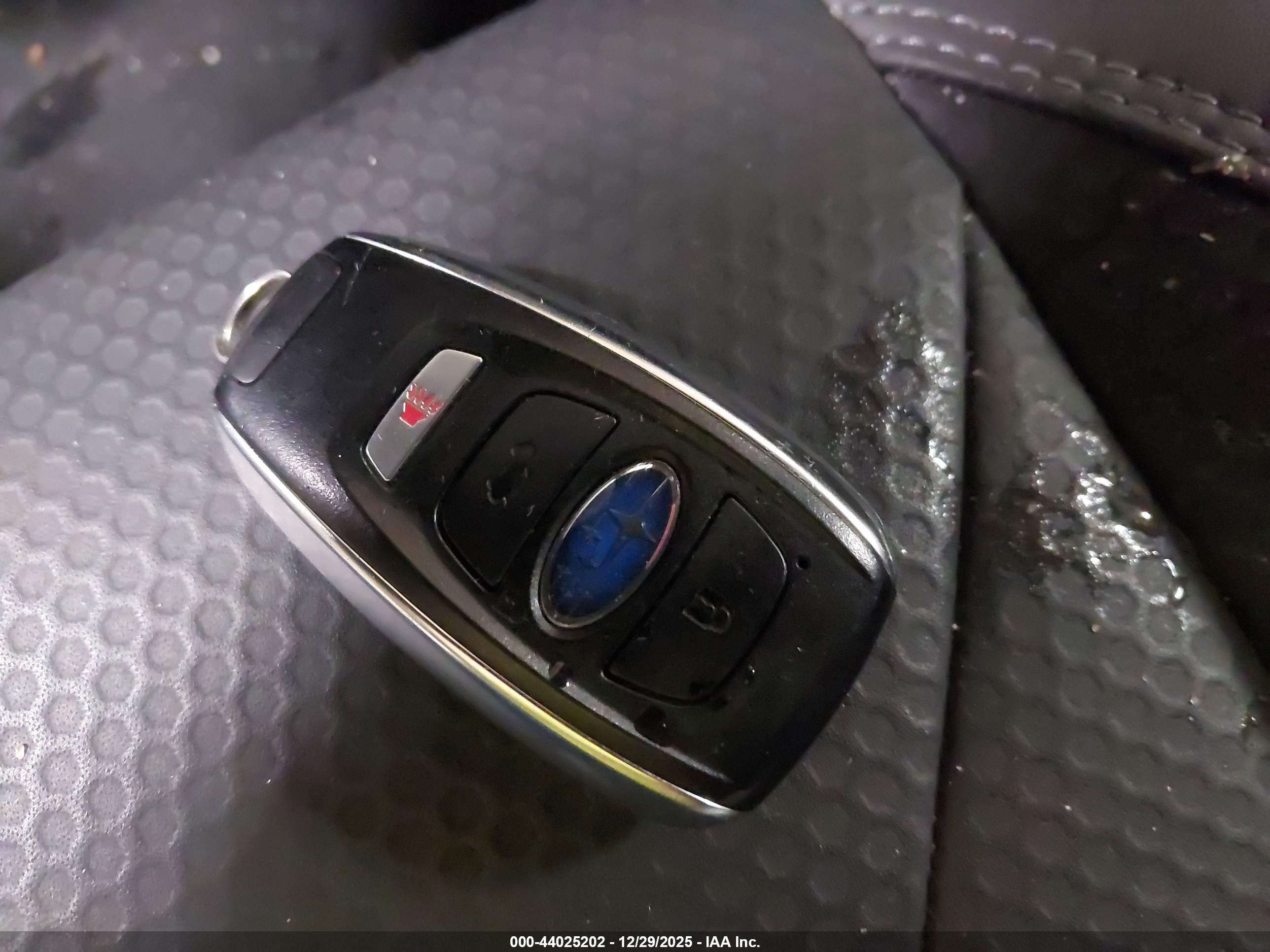 SUBARU FORESTER image 11