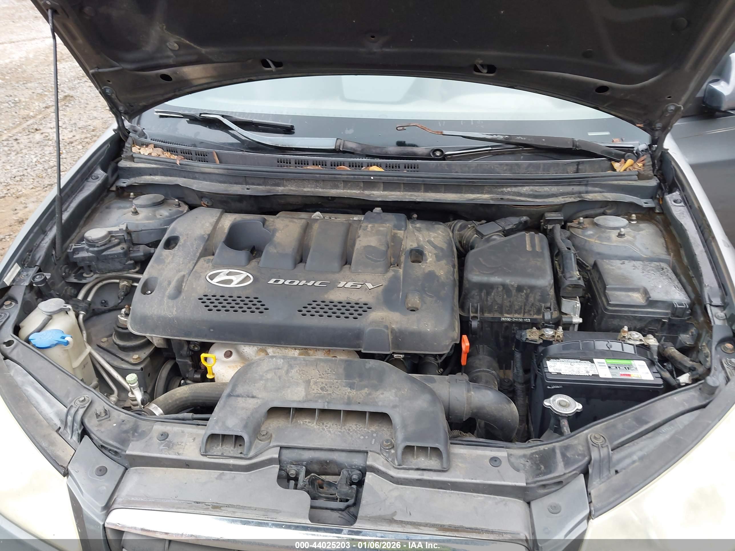 HYUNDAI ELANTRA image 10