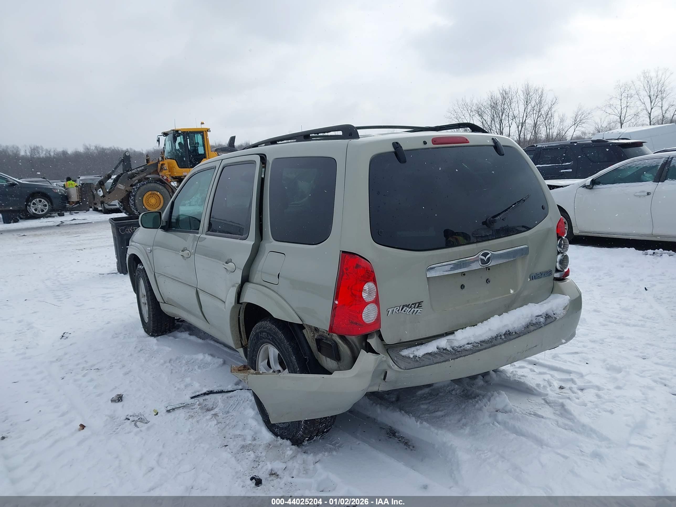 MAZDA TRIBUTE image 3
