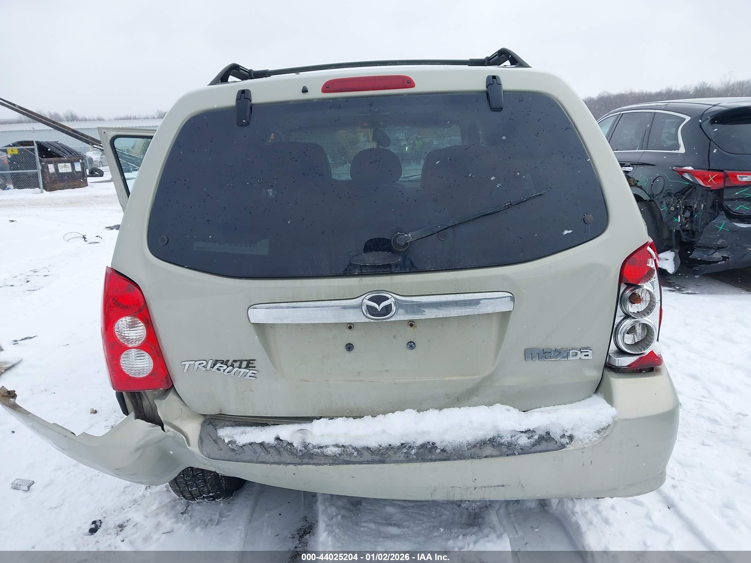MAZDA TRIBUTE image 6