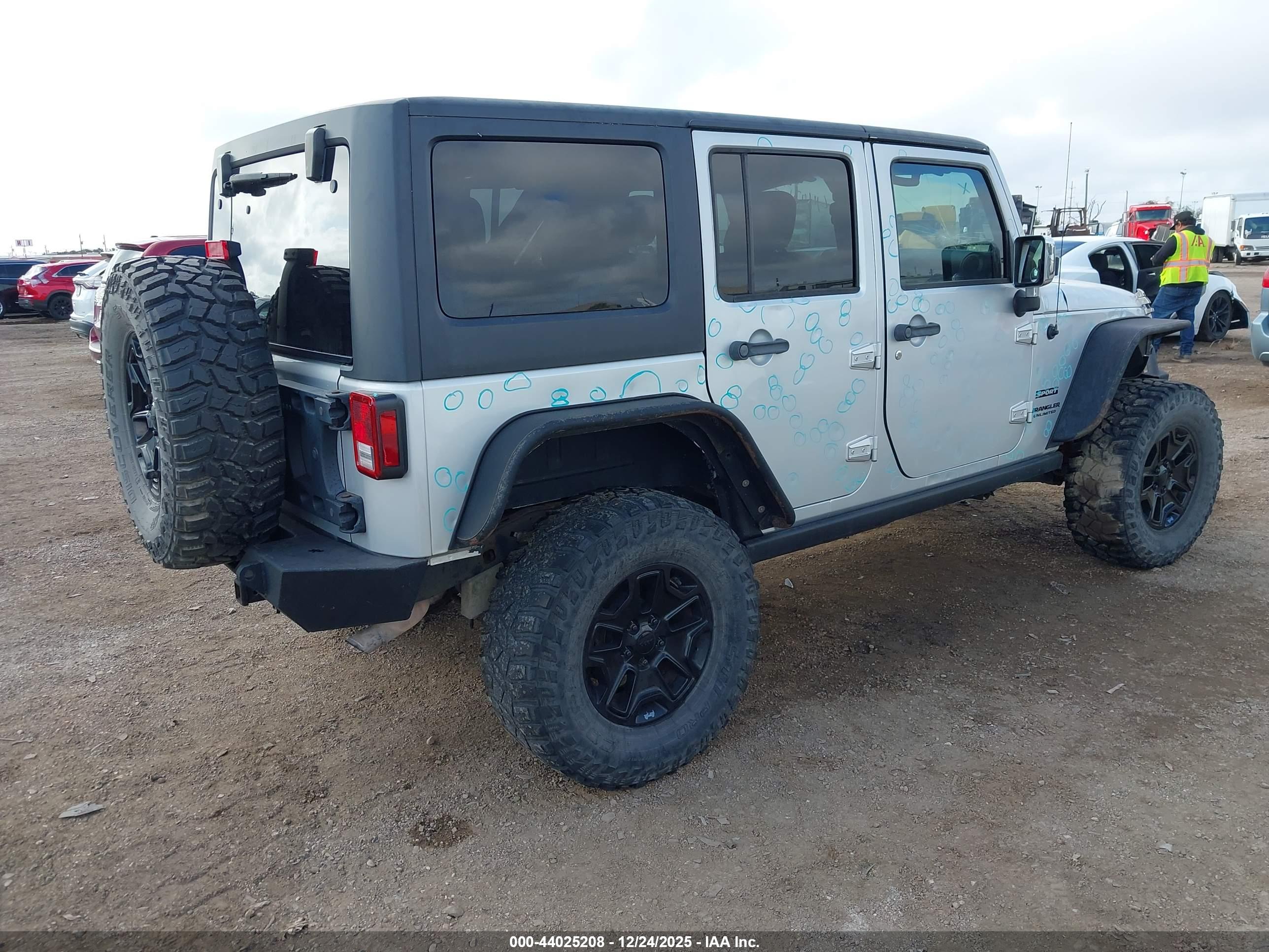 JEEP WRANGLER image 4