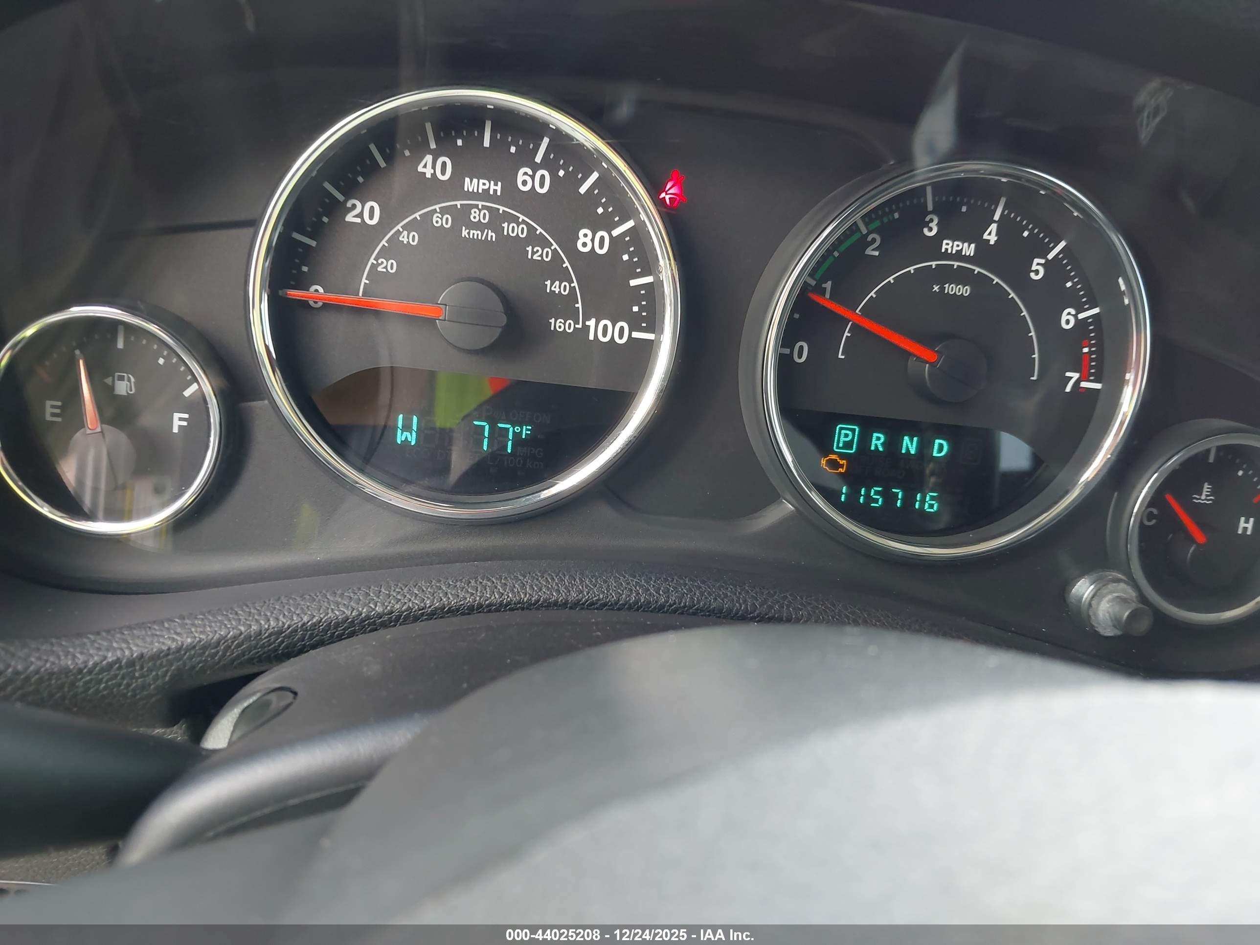 JEEP WRANGLER image 7