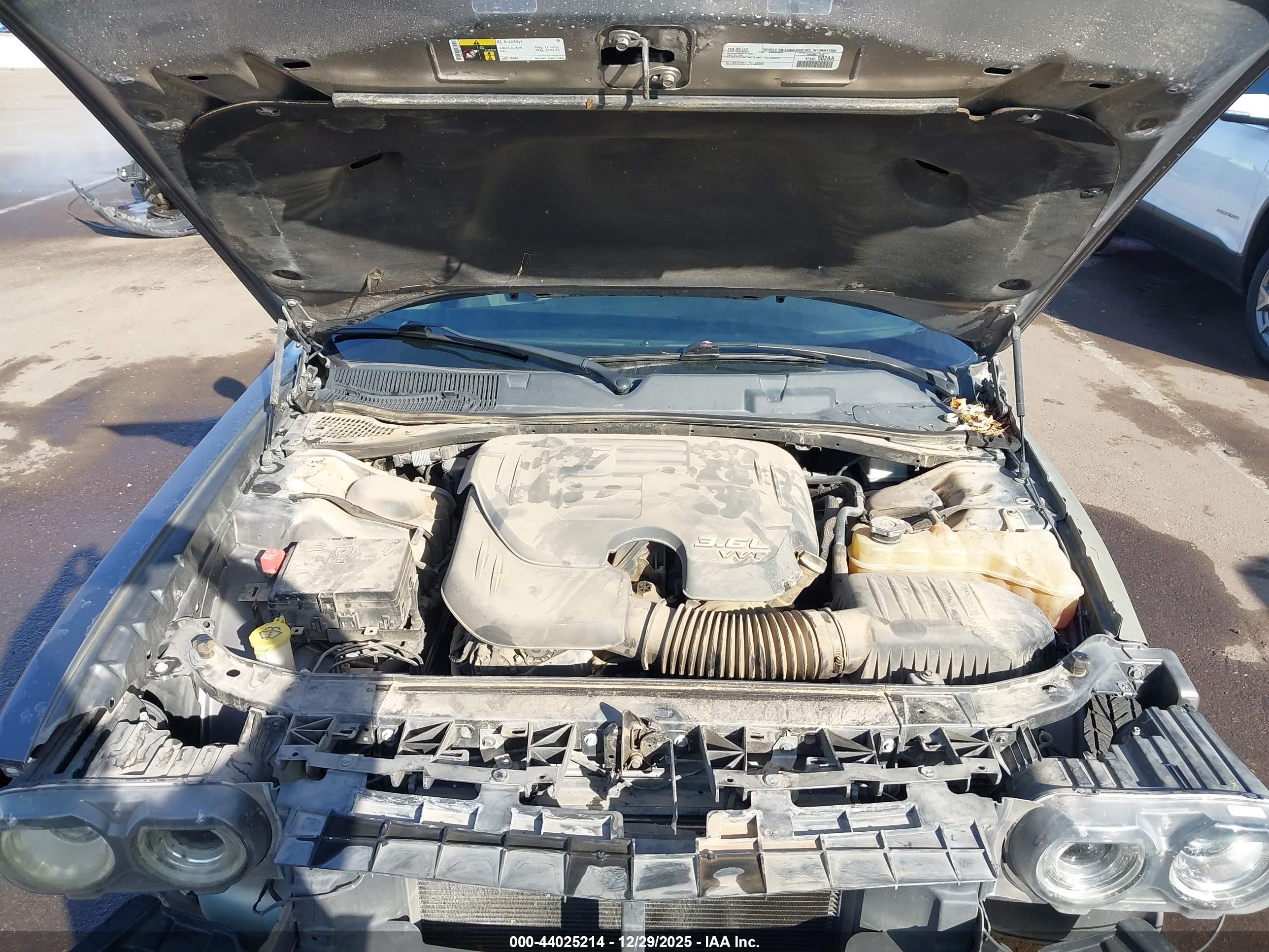 DODGE CHALLENGER image 10