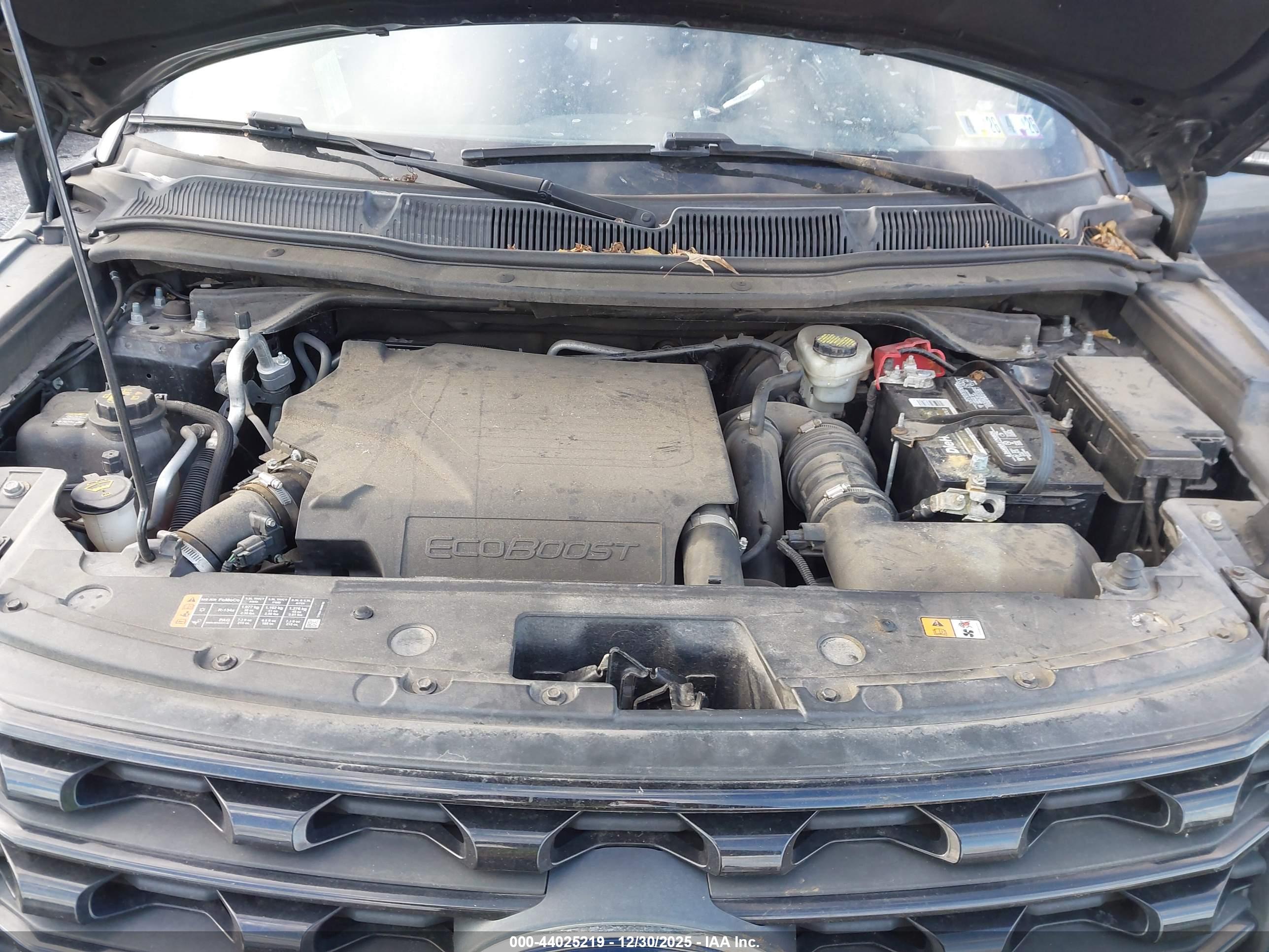 FORD EXPLORER image 10