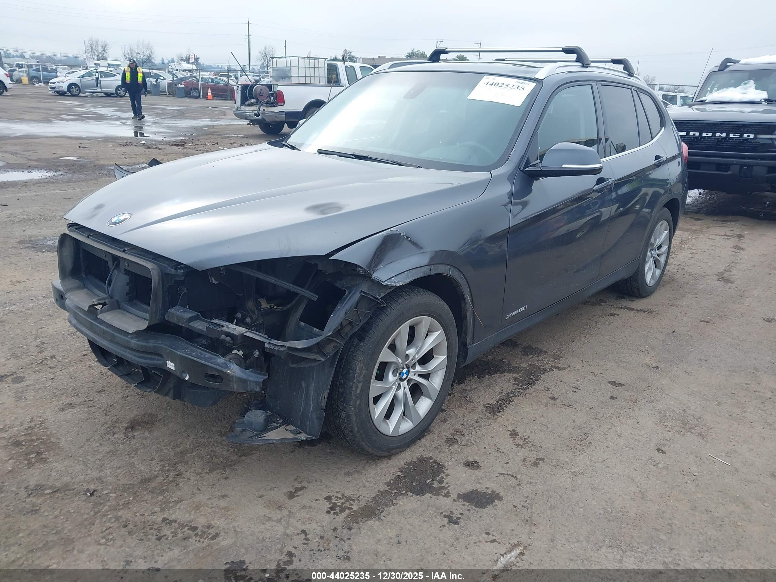 BMW X1 image 2
