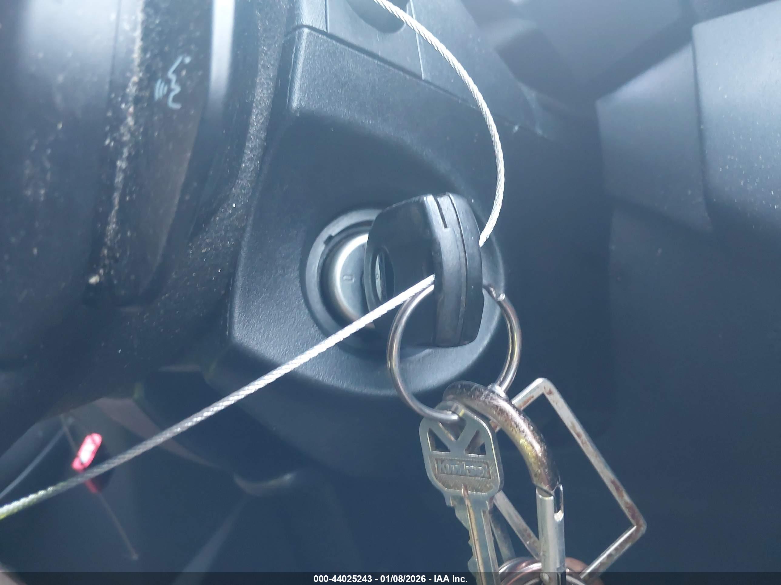 FORD ESCAPE image 11