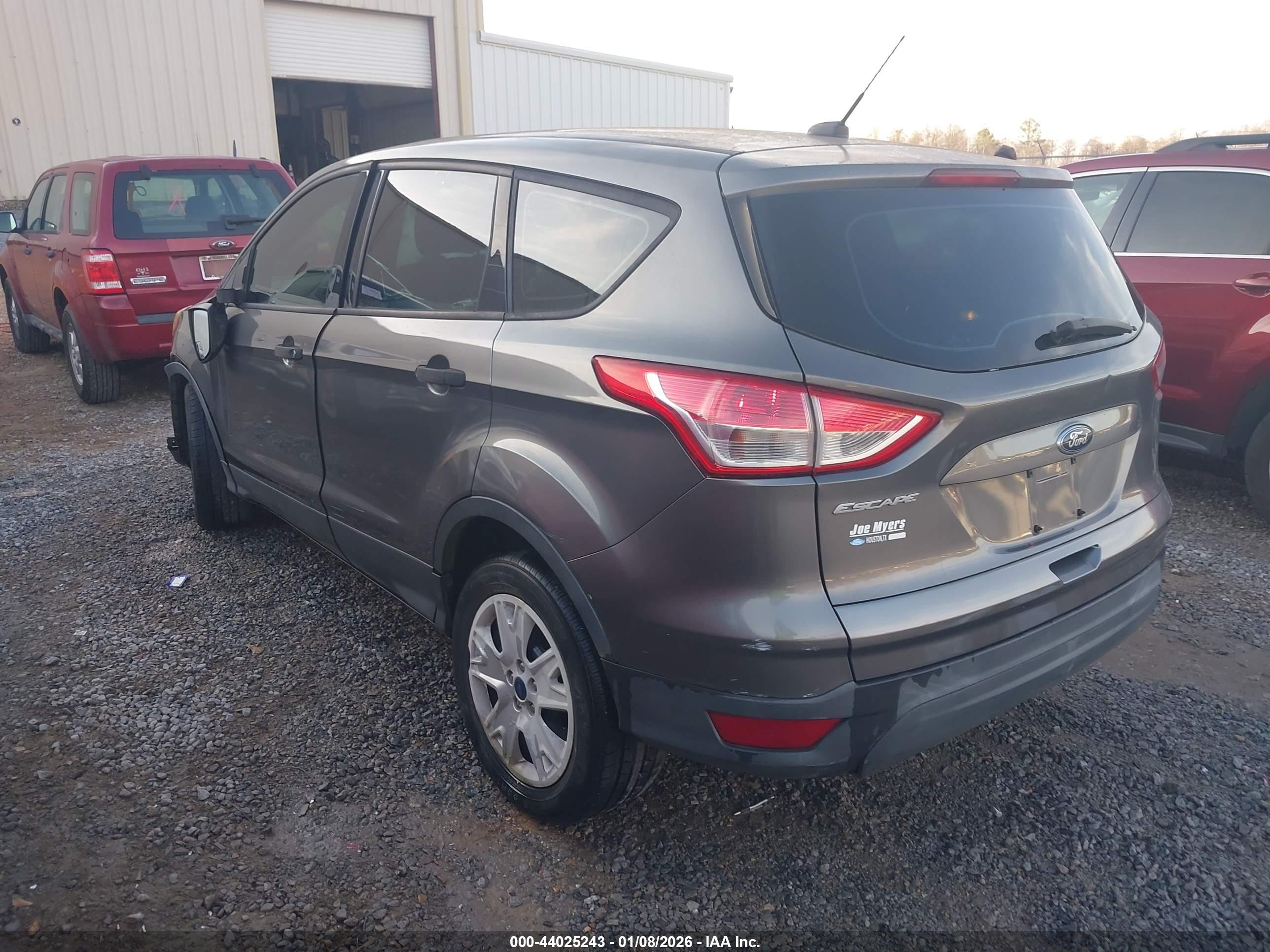 FORD ESCAPE image 3