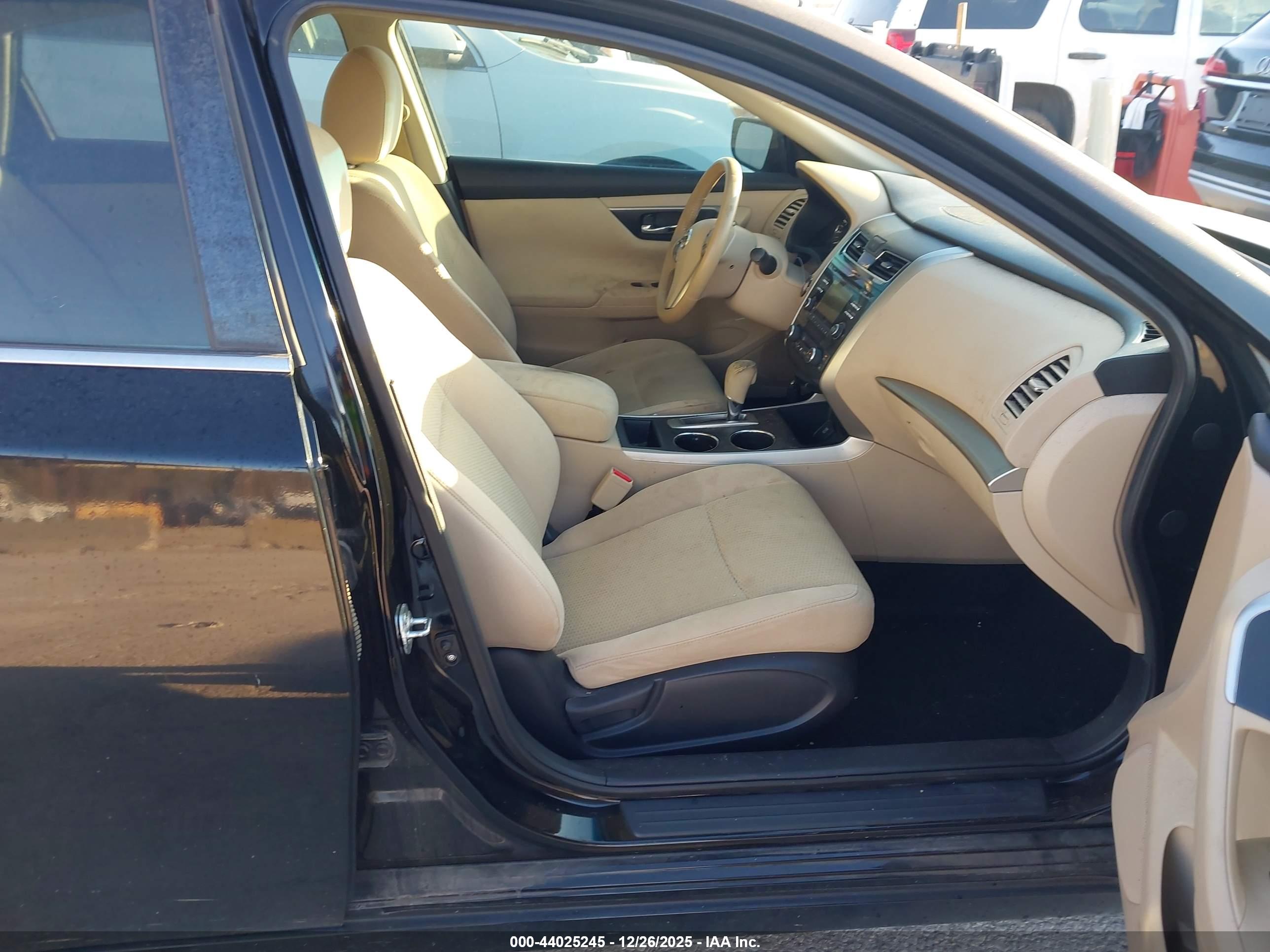 NISSAN ALTIMA image 5