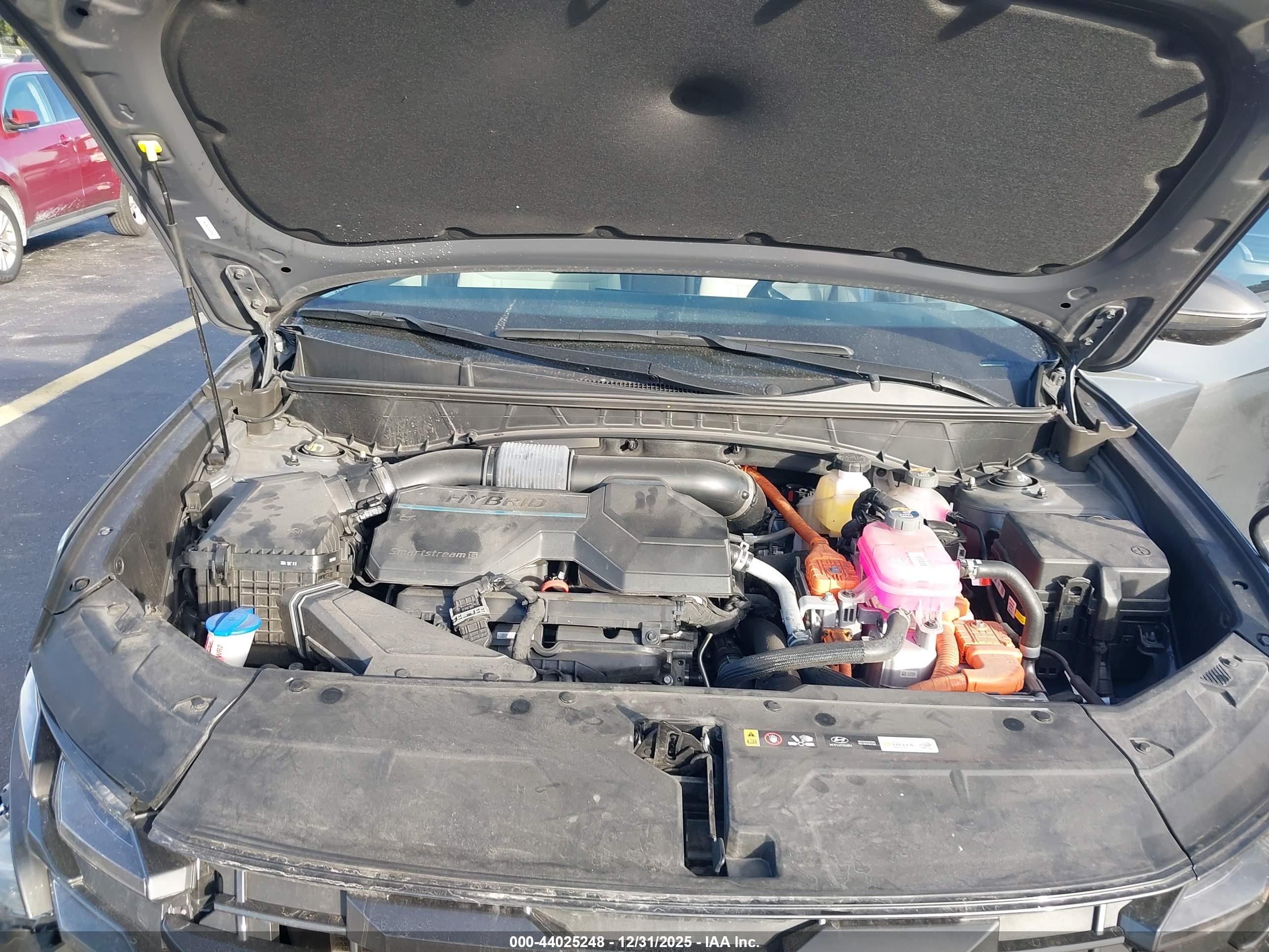 HYUNDAI TUCSON image 10