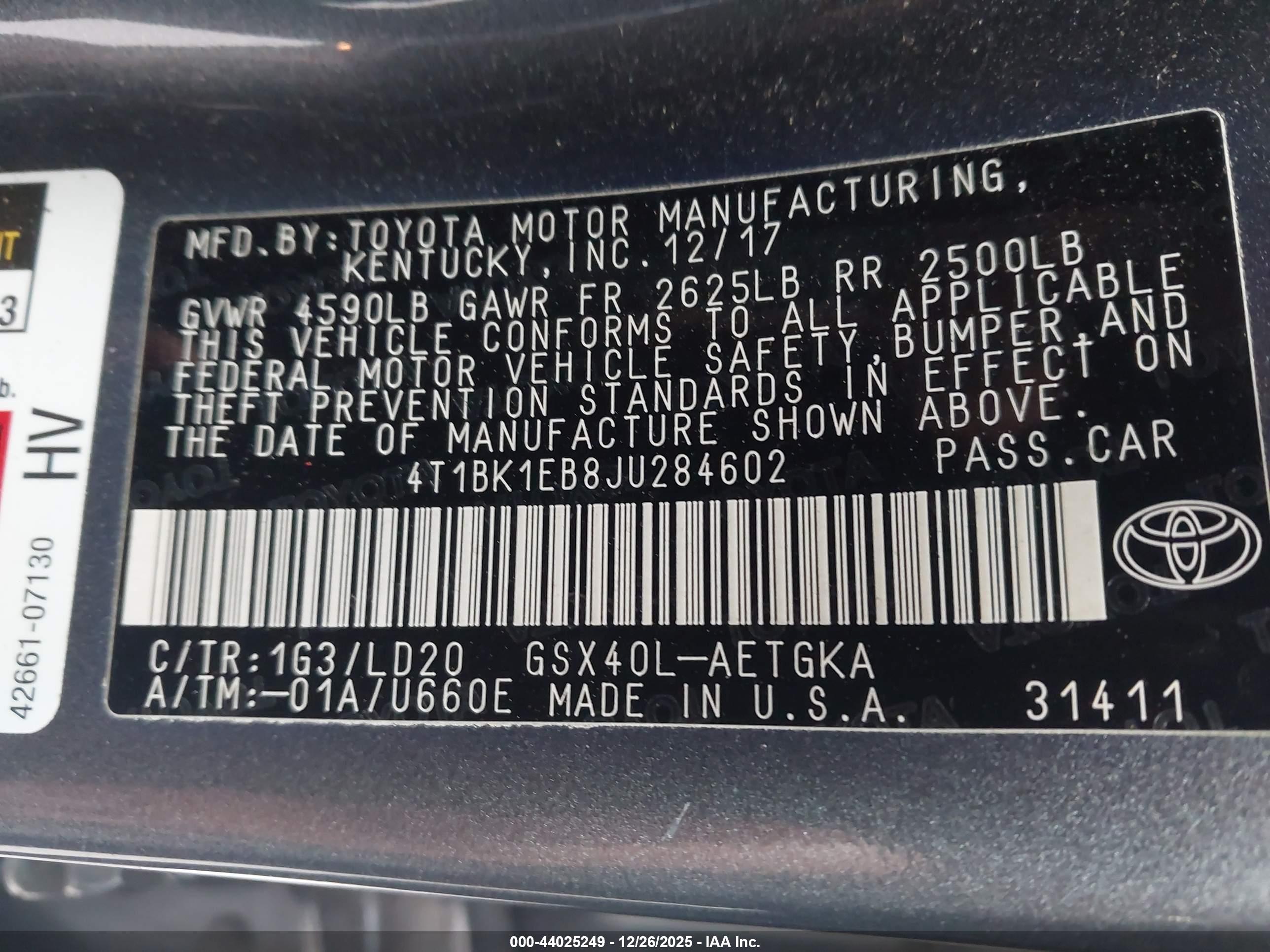TOYOTA AVALON image 9