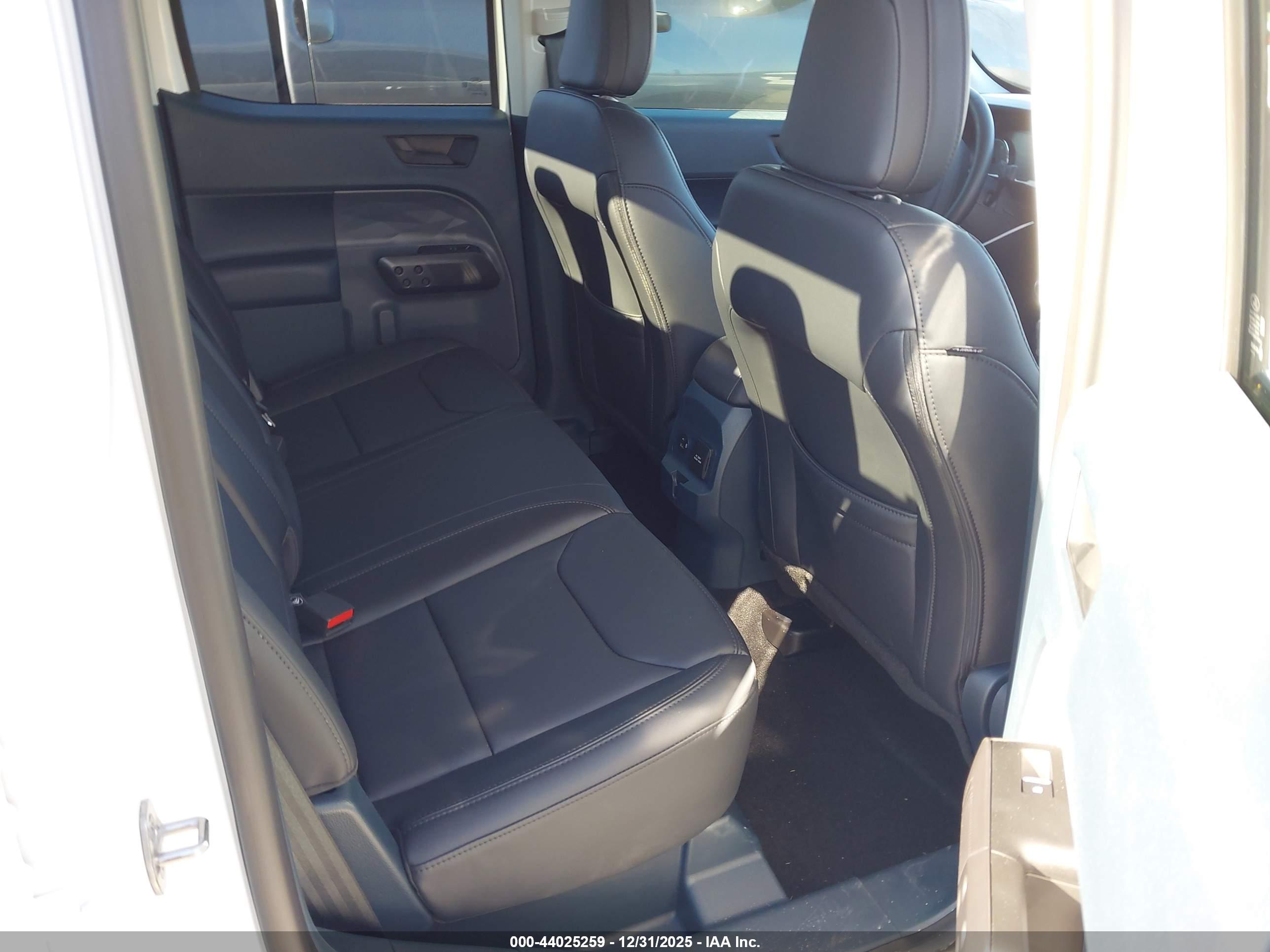 FORD MAVERICK image 8