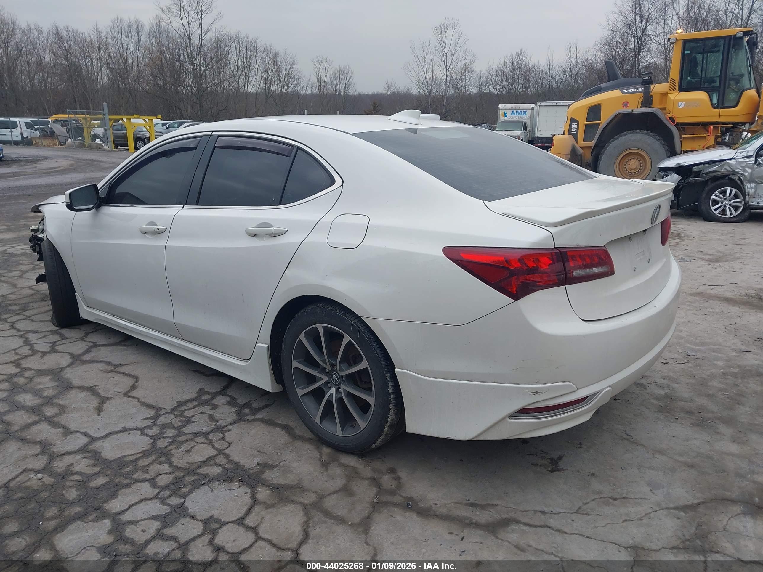 ACURA TLX image 3