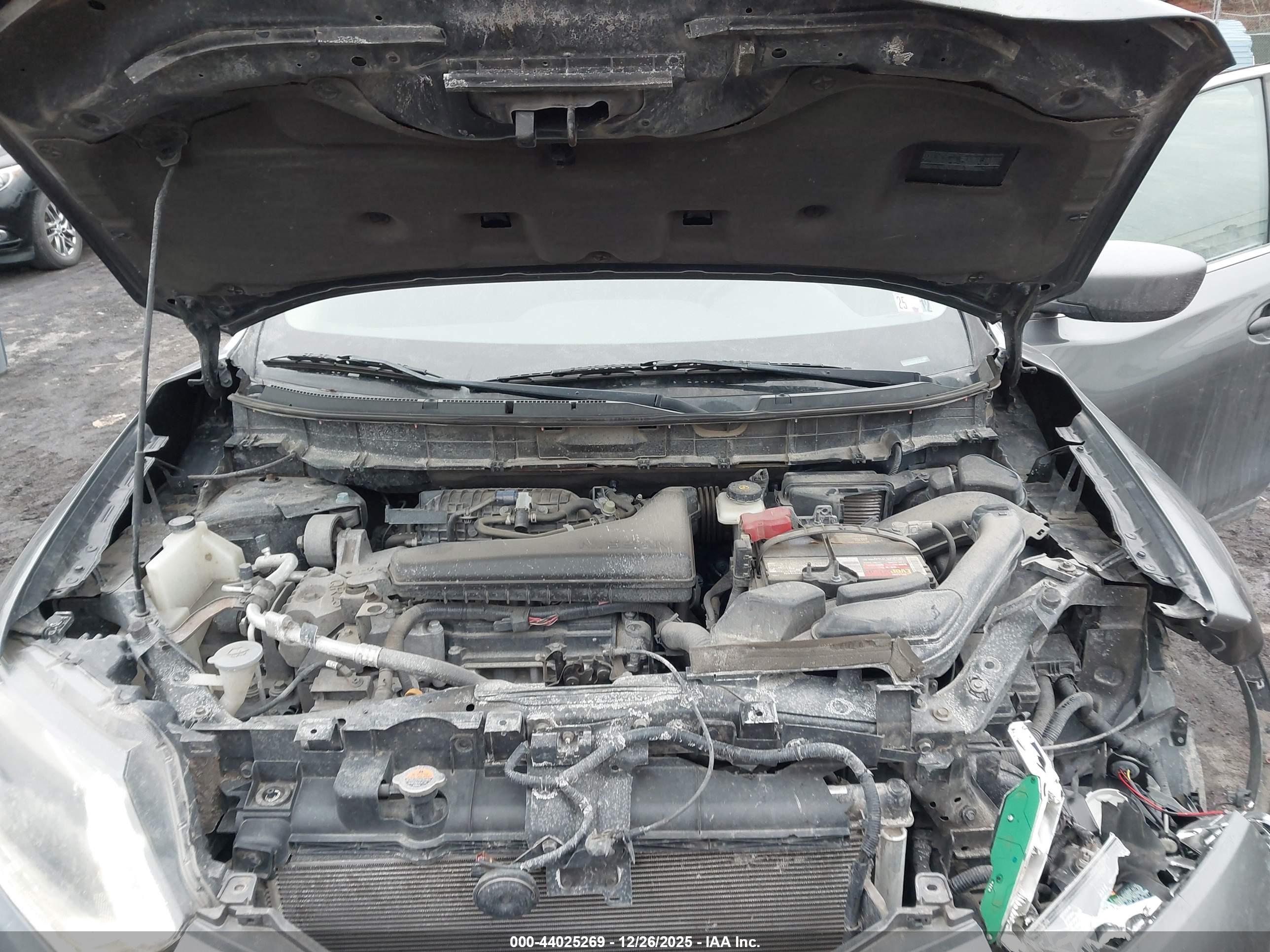 NISSAN ROGUE image 10