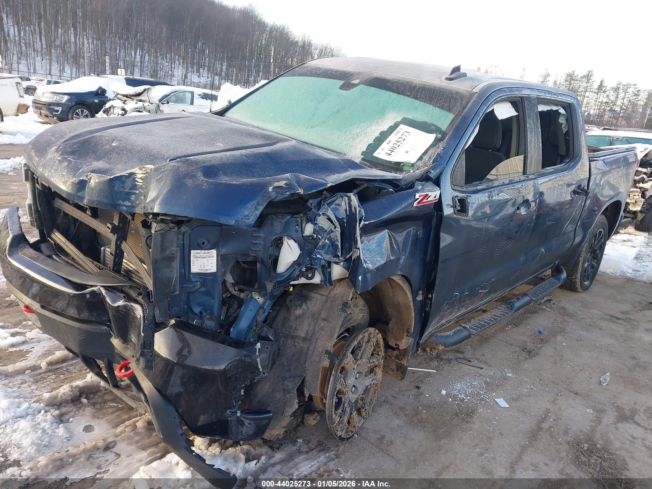 CHEVROLET SILVERADO image 2