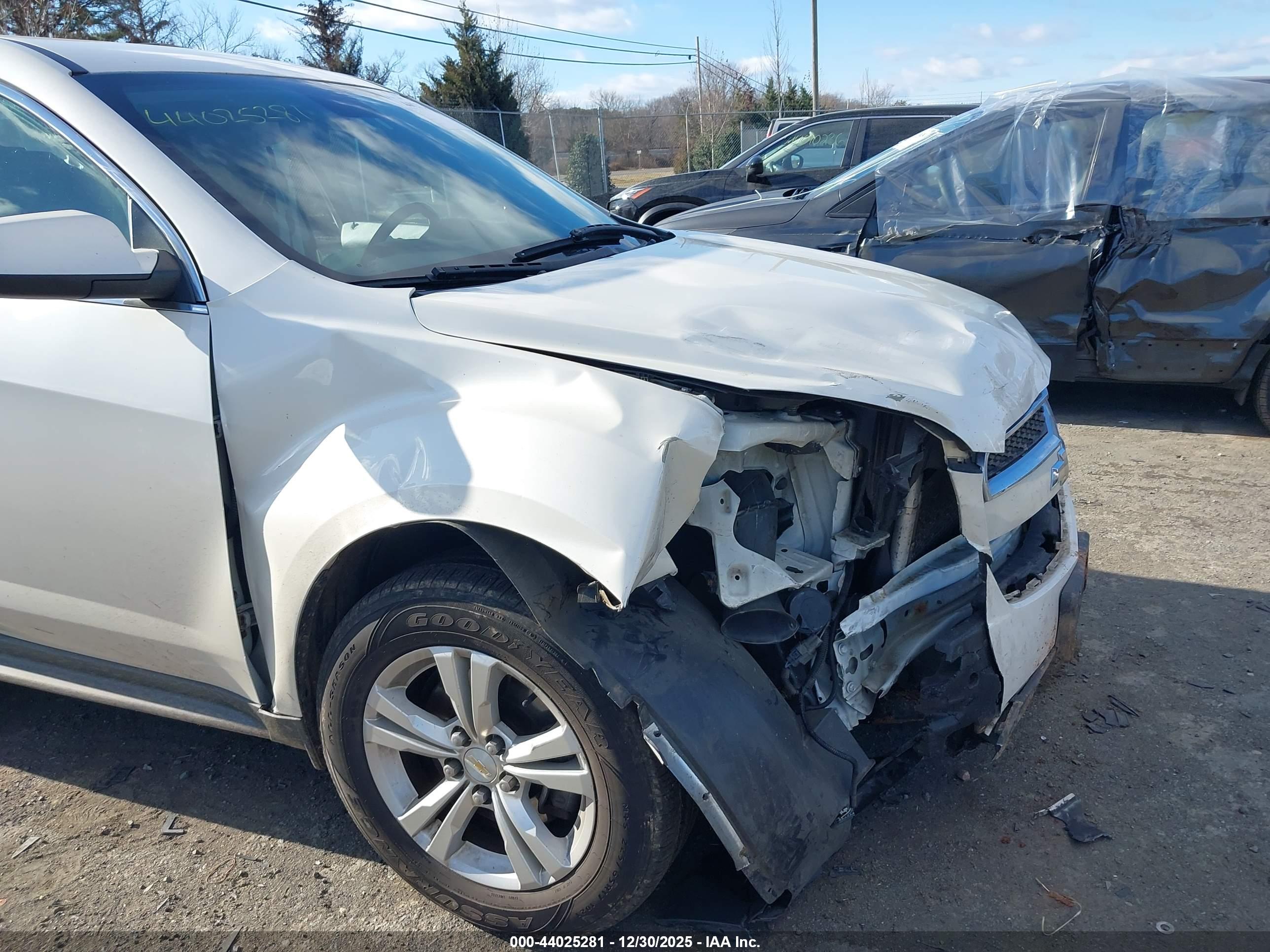 CHEVROLET EQUINOX image 6