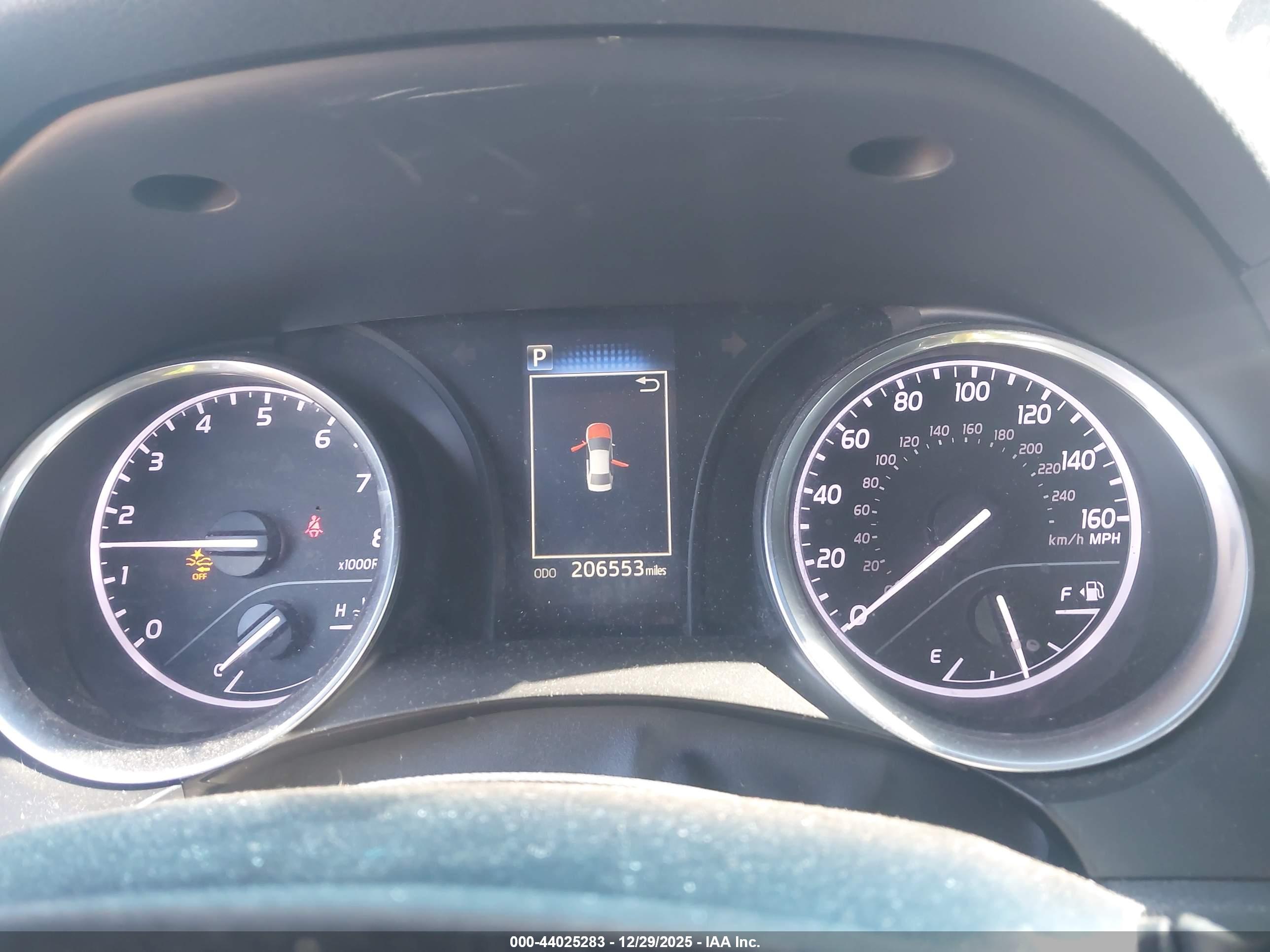 TOYOTA CAMRY image 7