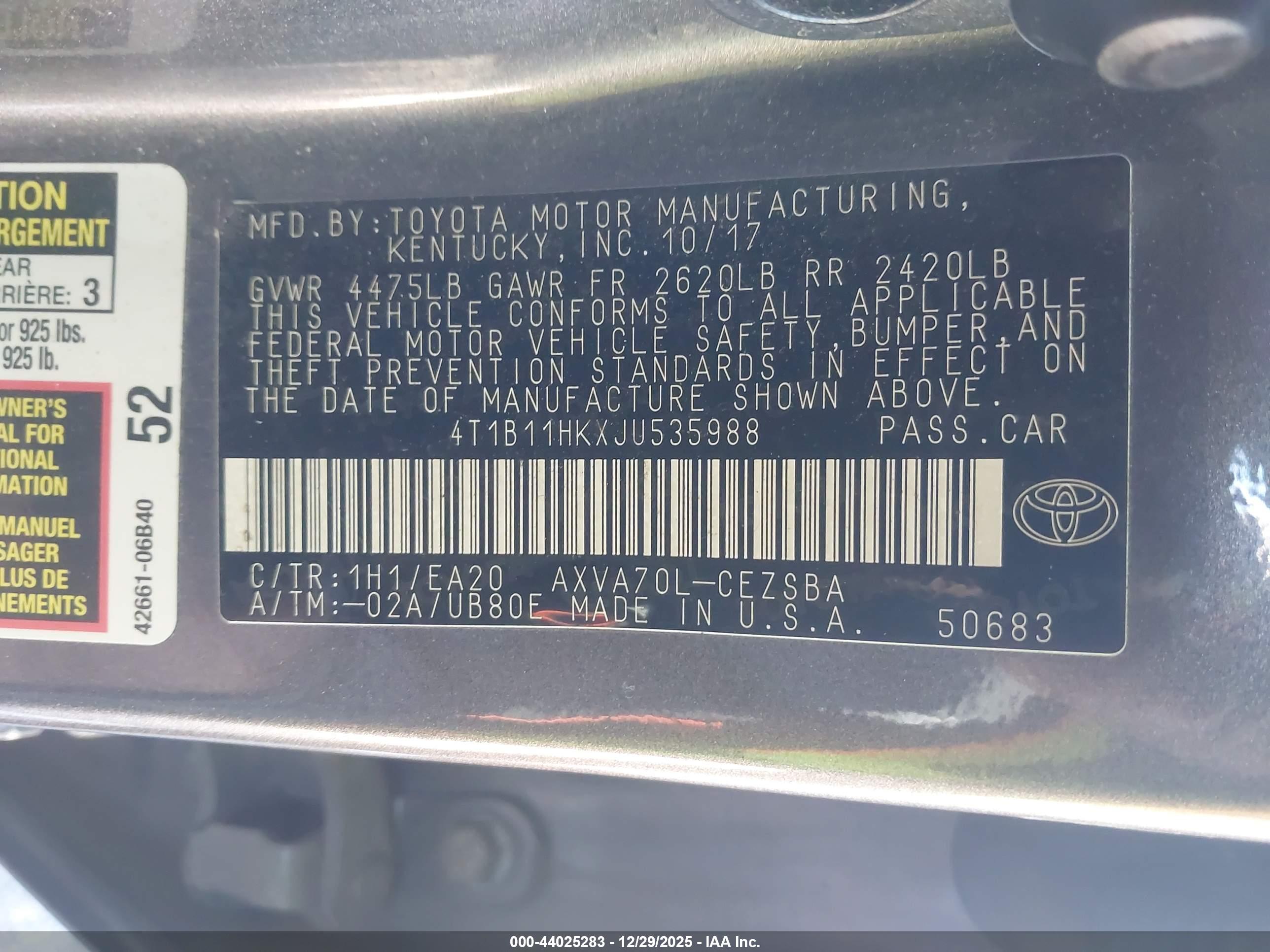 TOYOTA CAMRY image 9