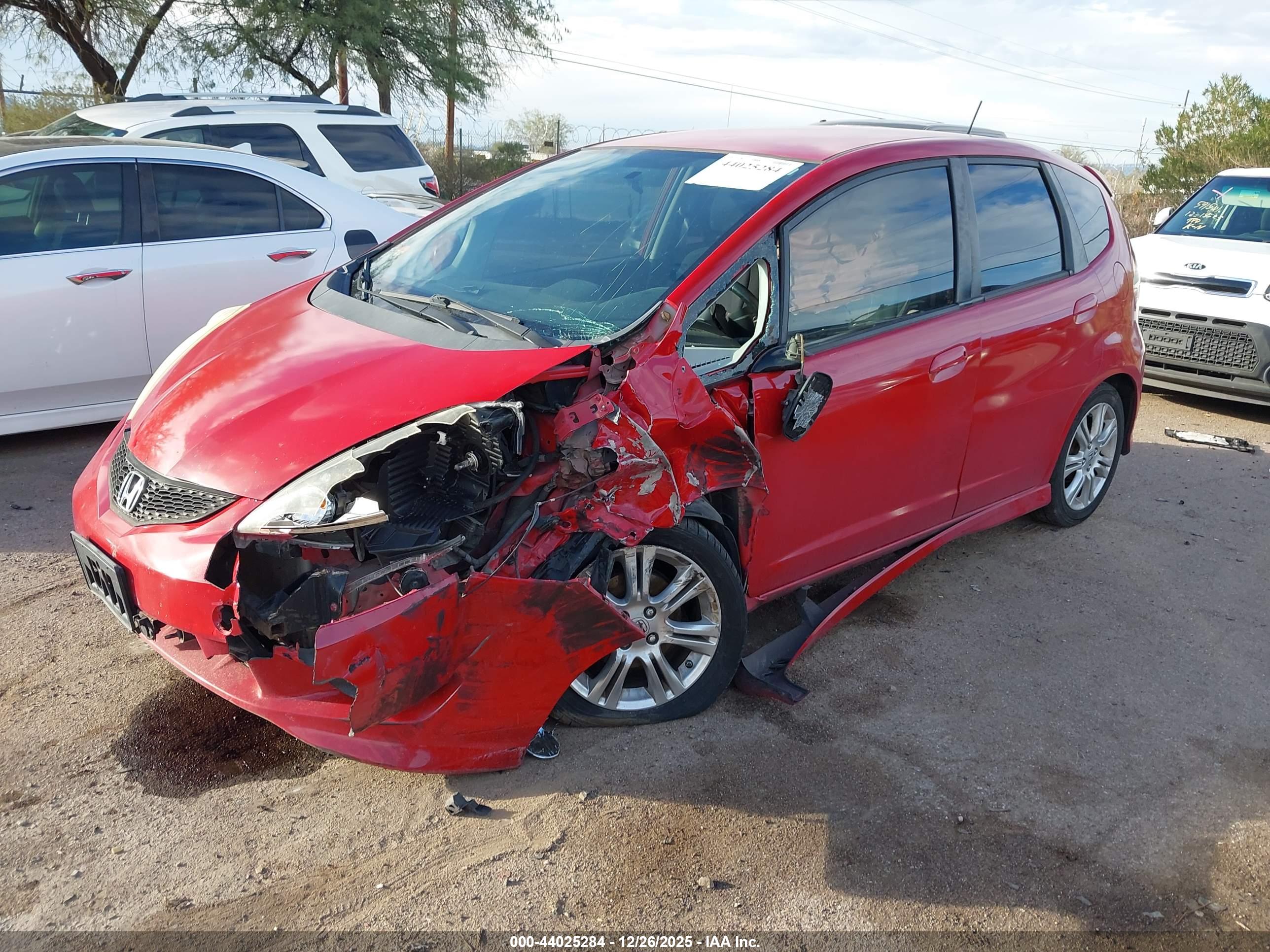 HONDA FIT image 2