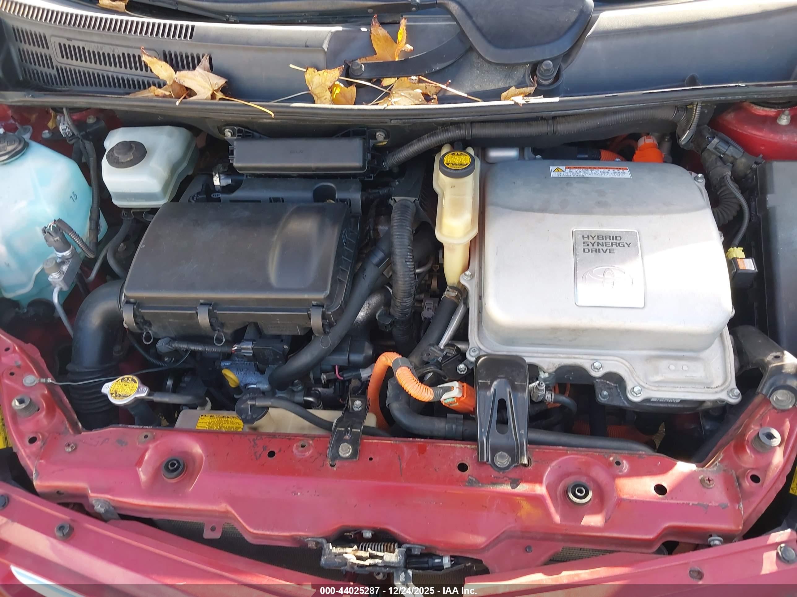 TOYOTA PRIUS image 10