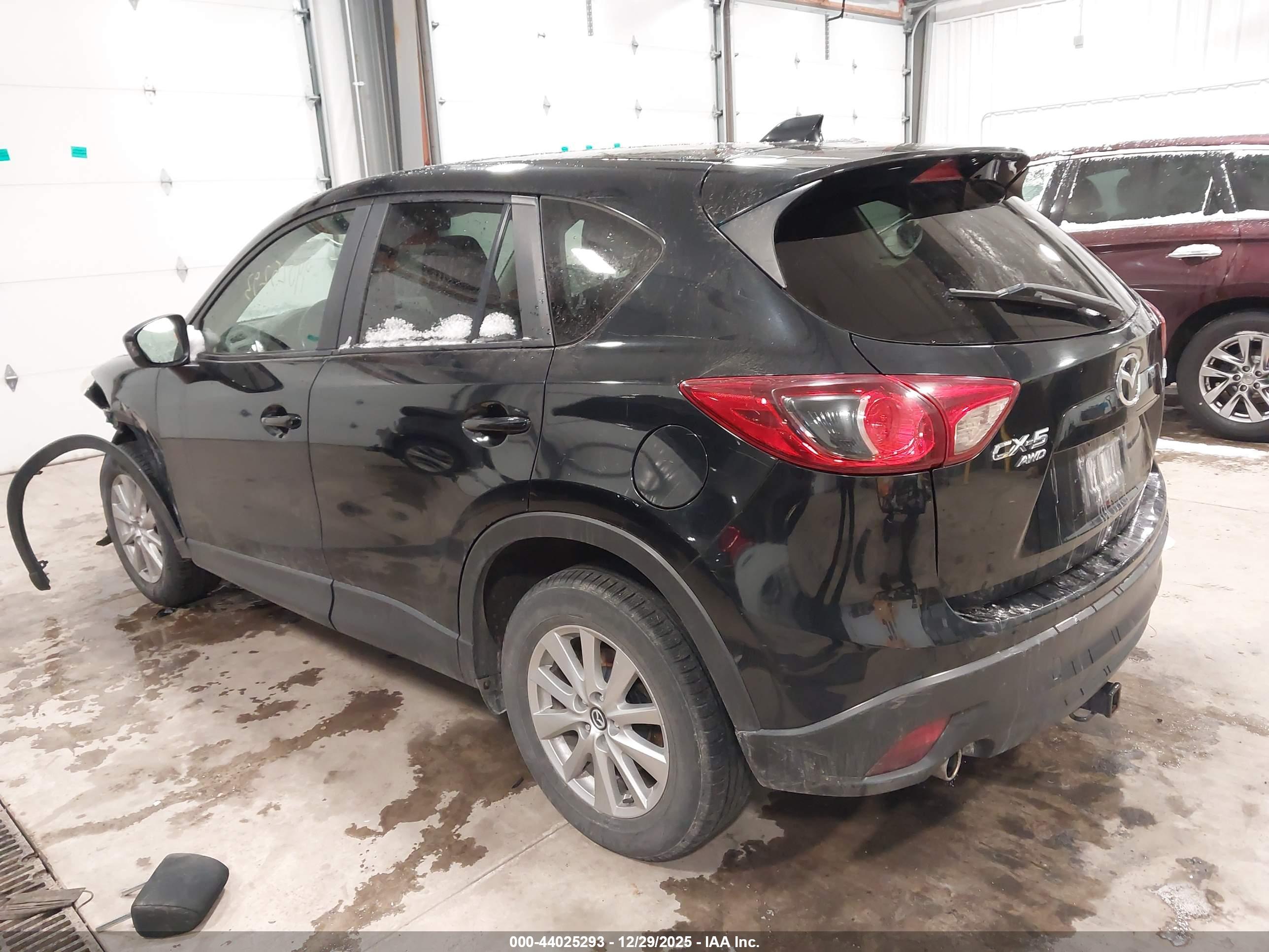 MAZDA CX-5 image 3