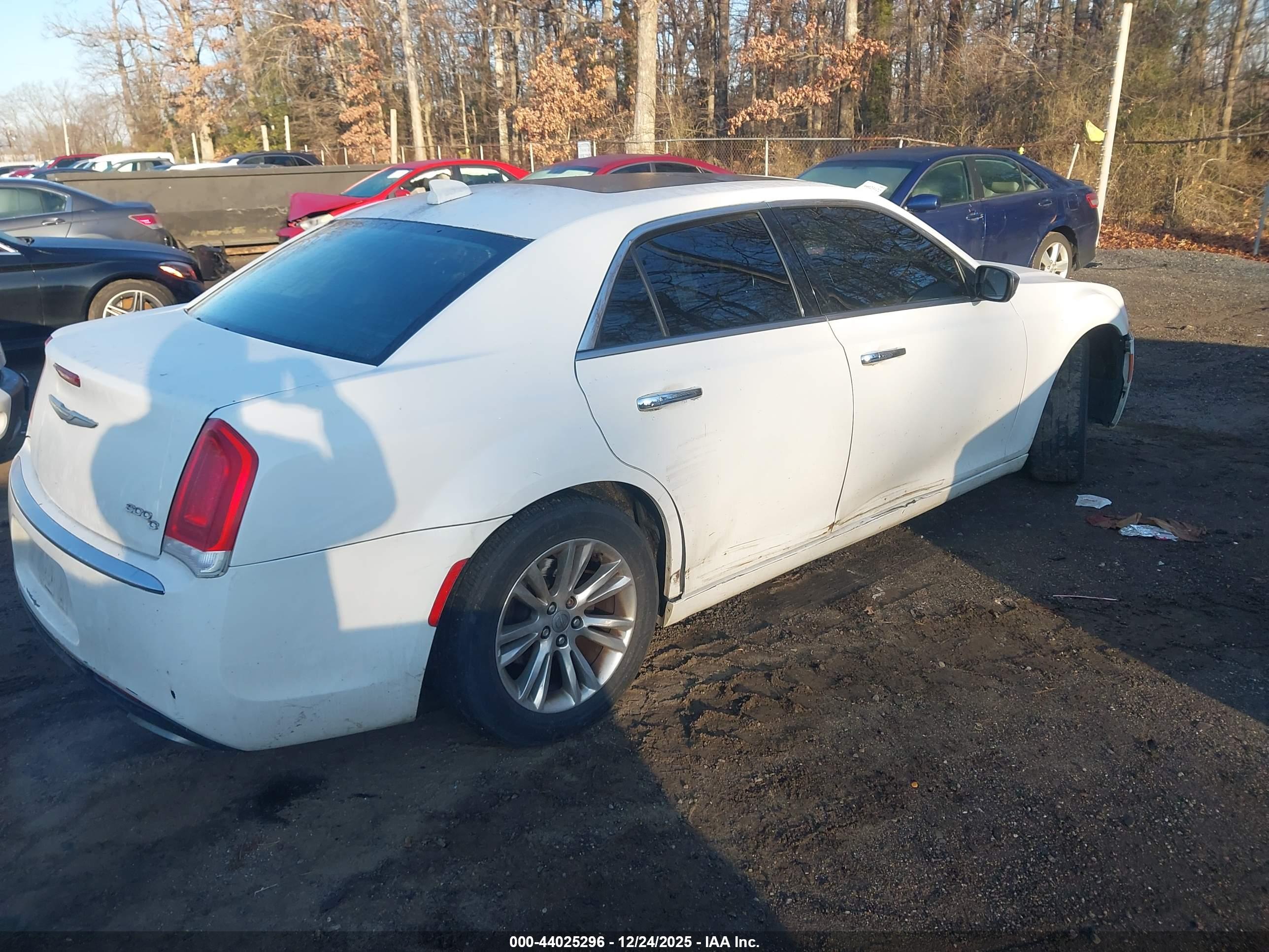 CHRYSLER 300C image 4