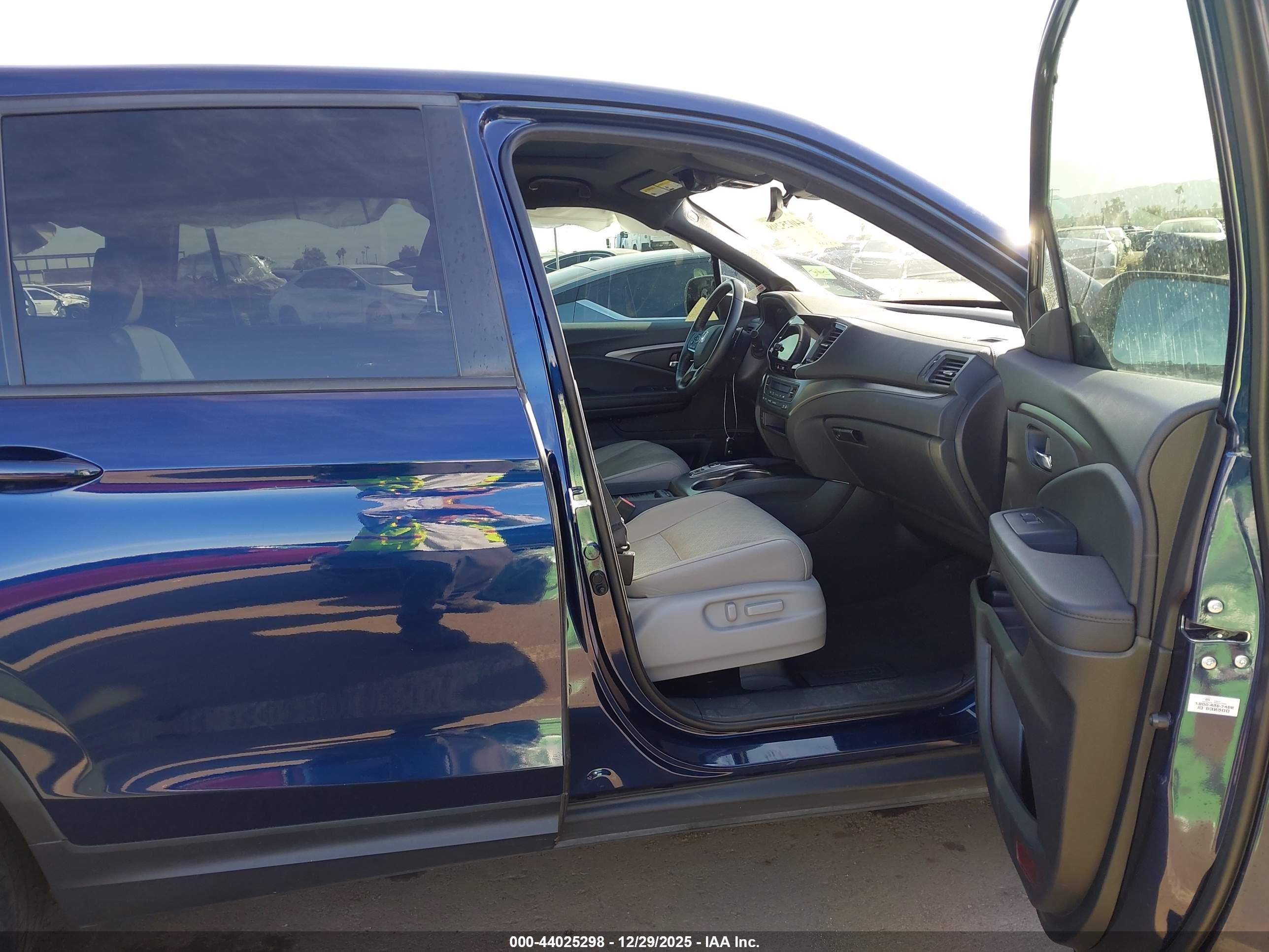 HONDA PASSPORT image 5