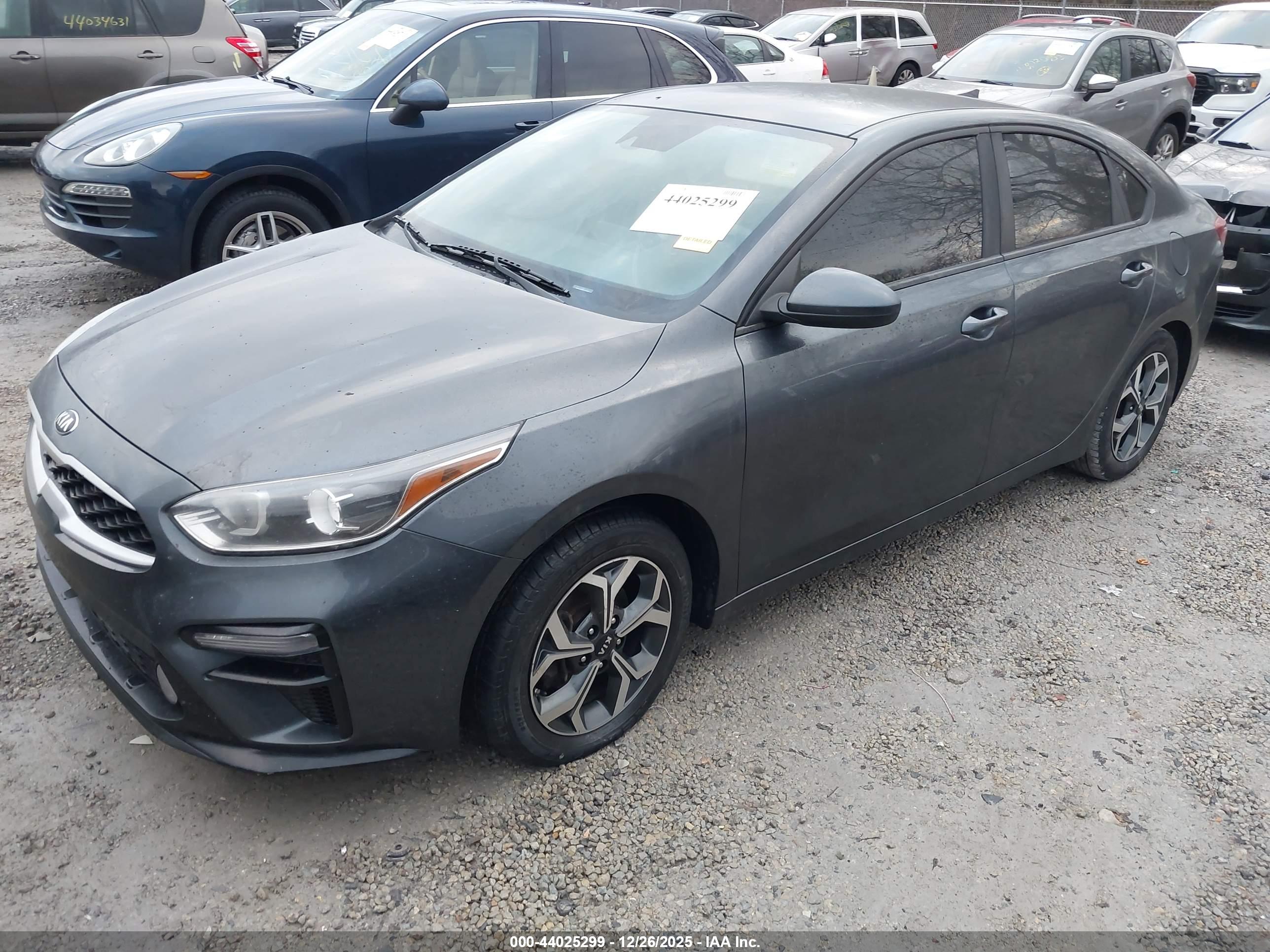 KIA FORTE image 2