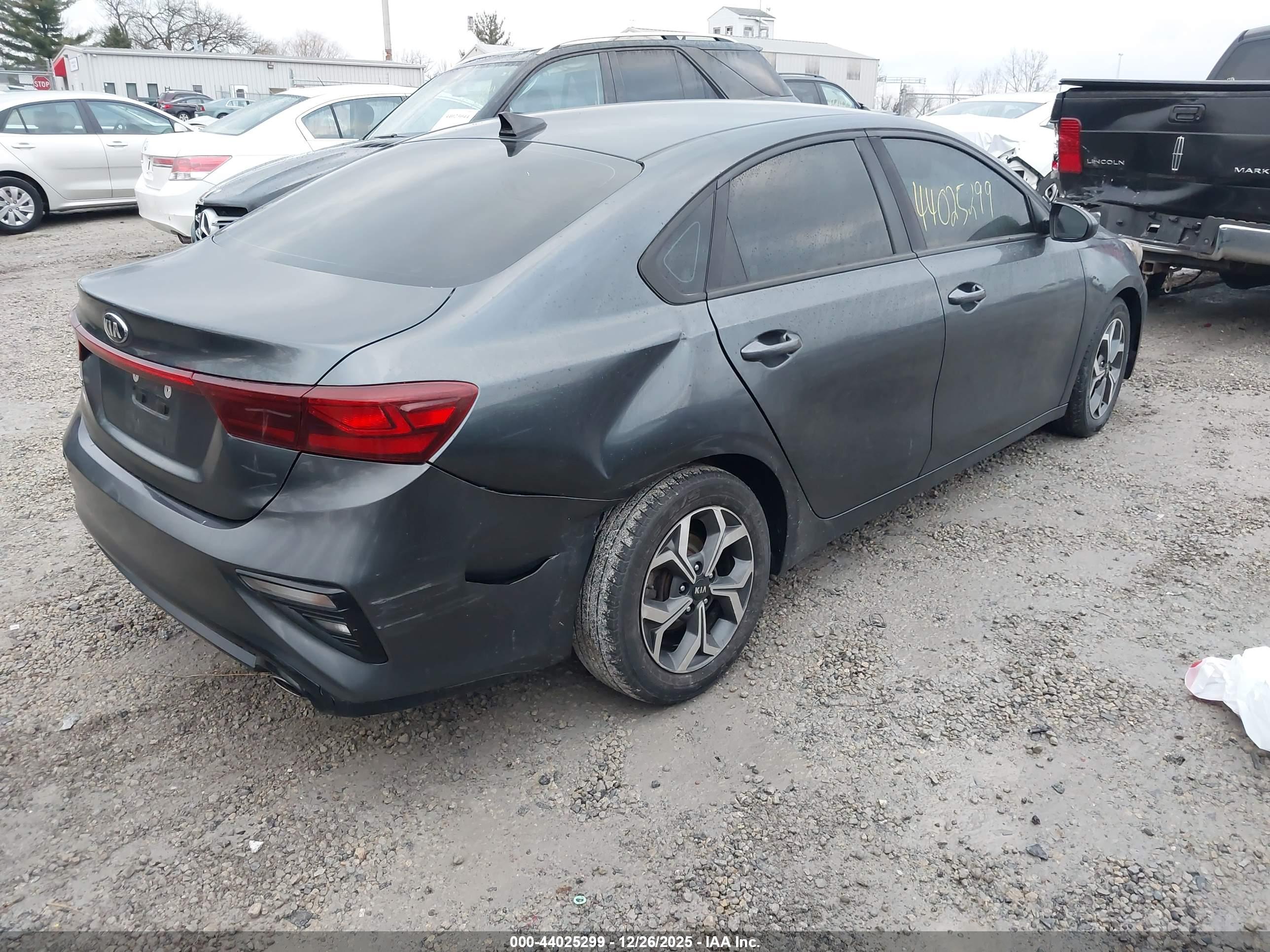 KIA FORTE image 4