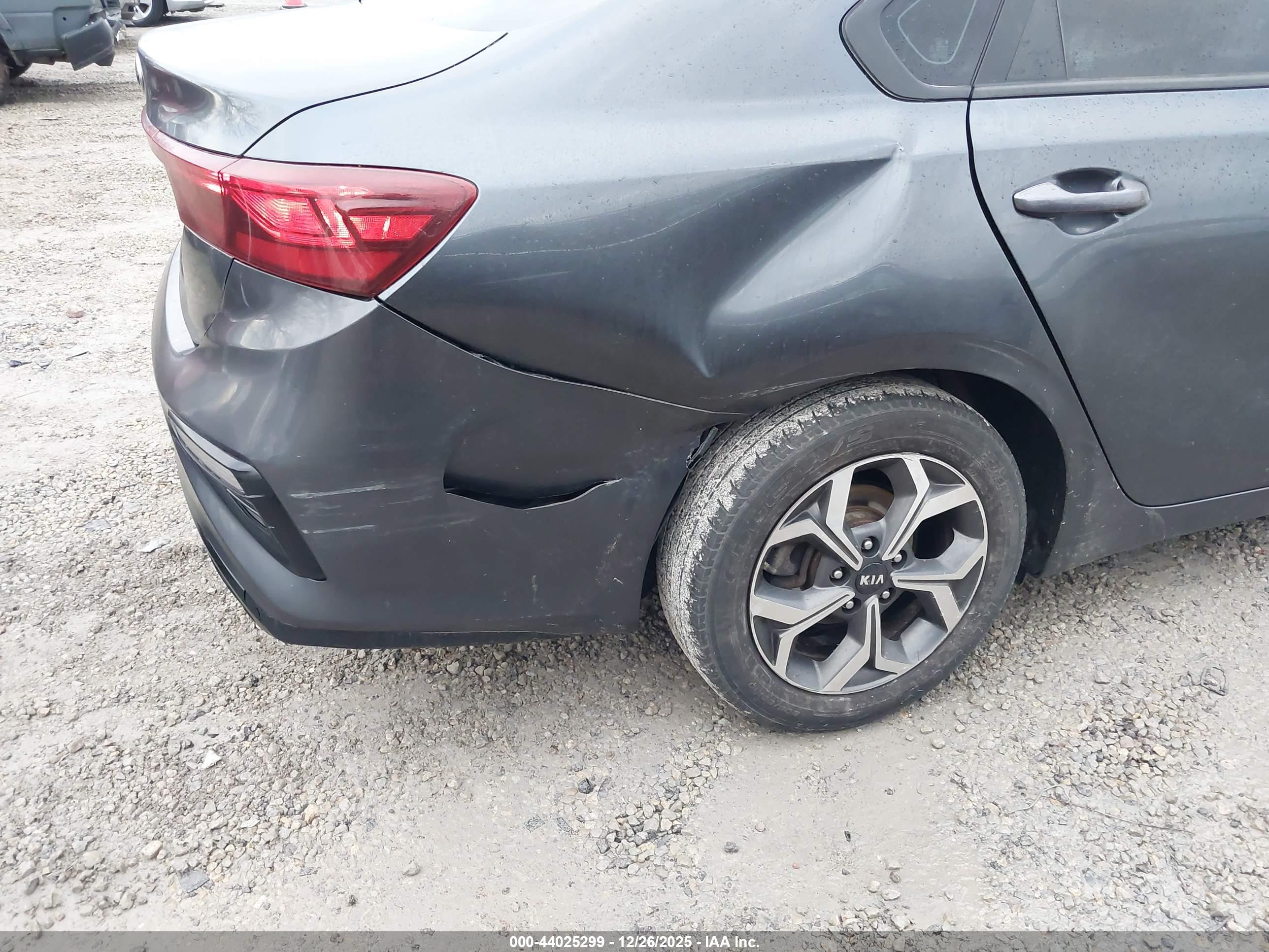 KIA FORTE image 6