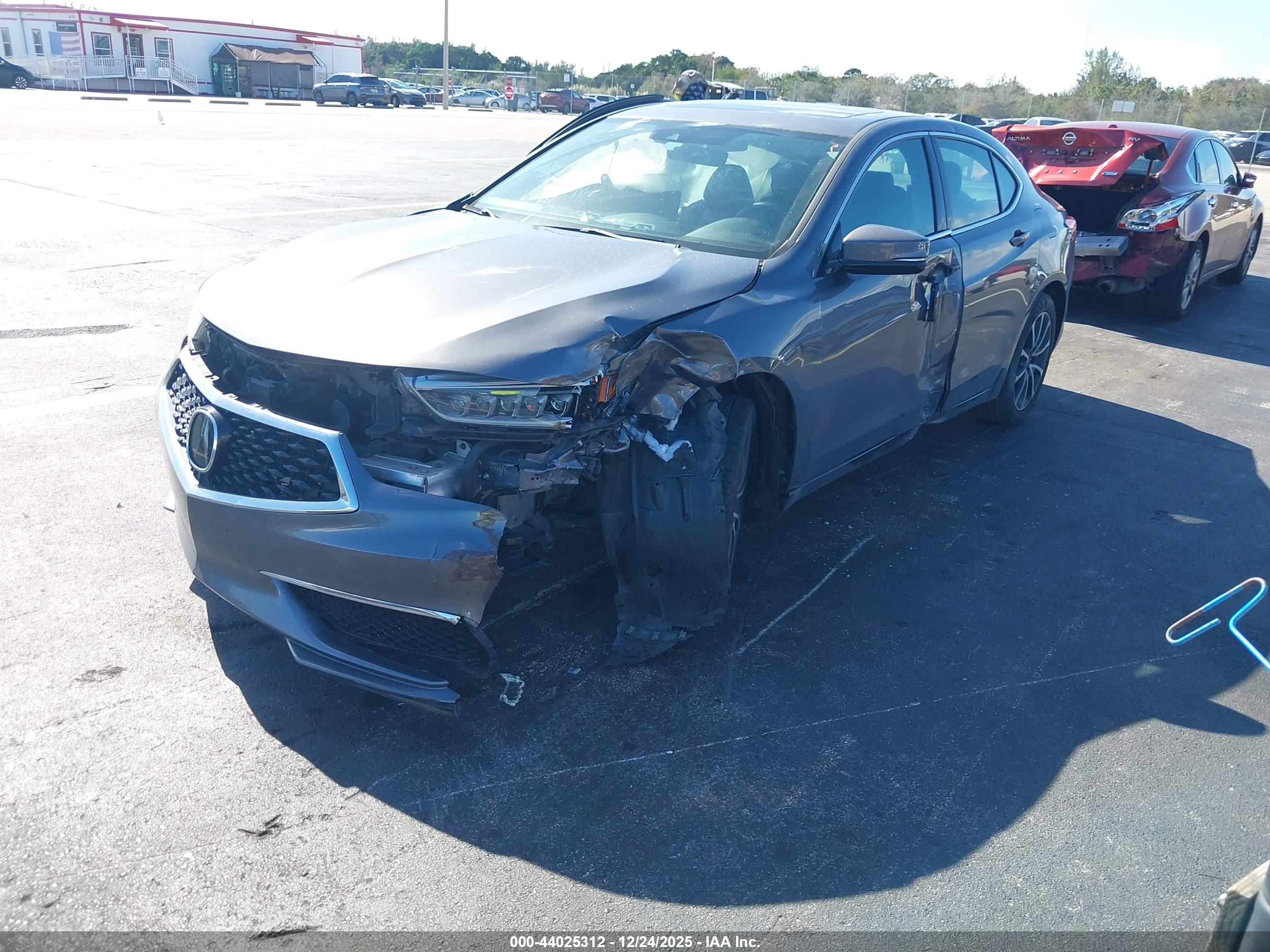 ACURA TLX image 6