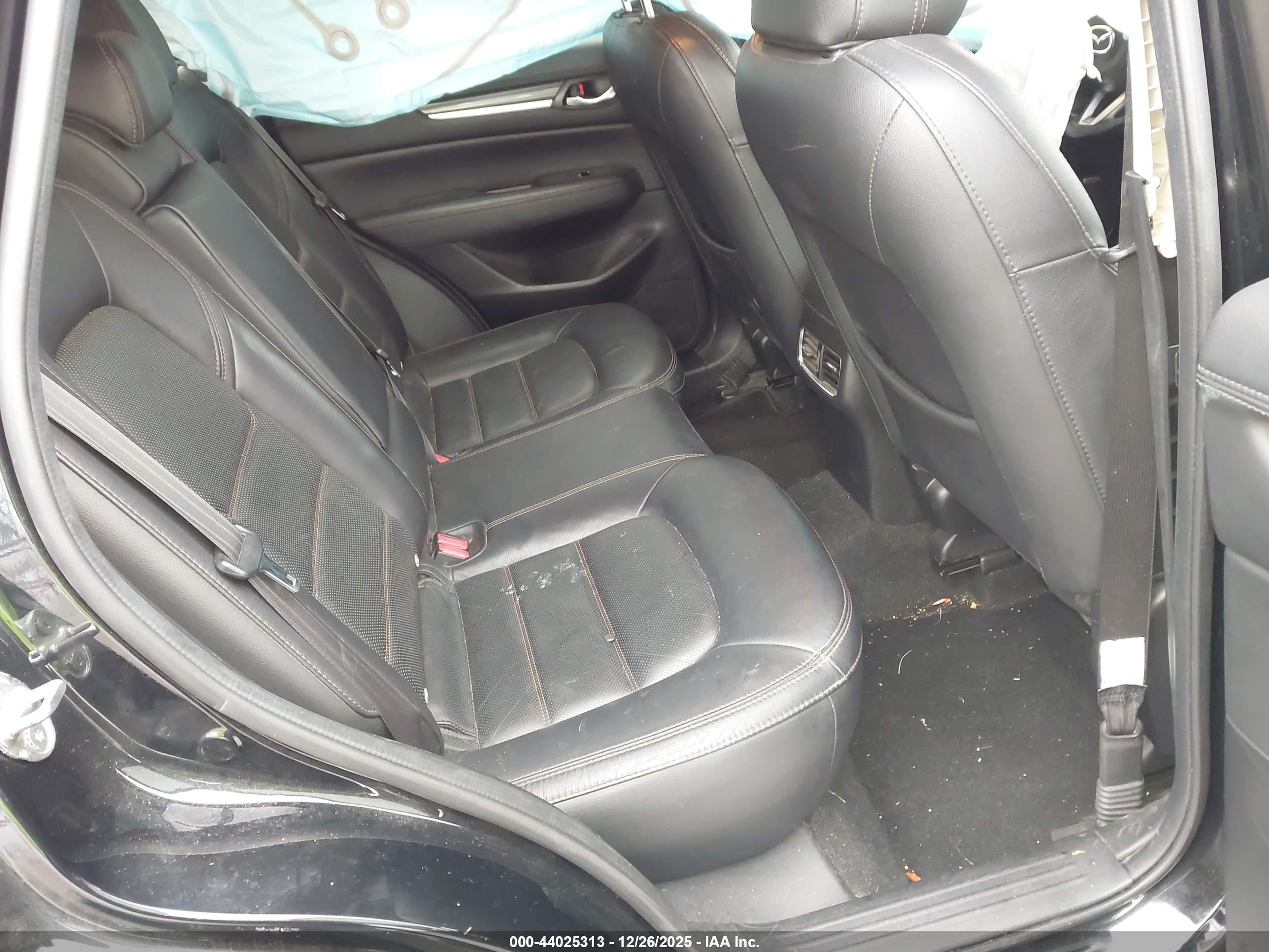 MAZDA CX-5 image 8