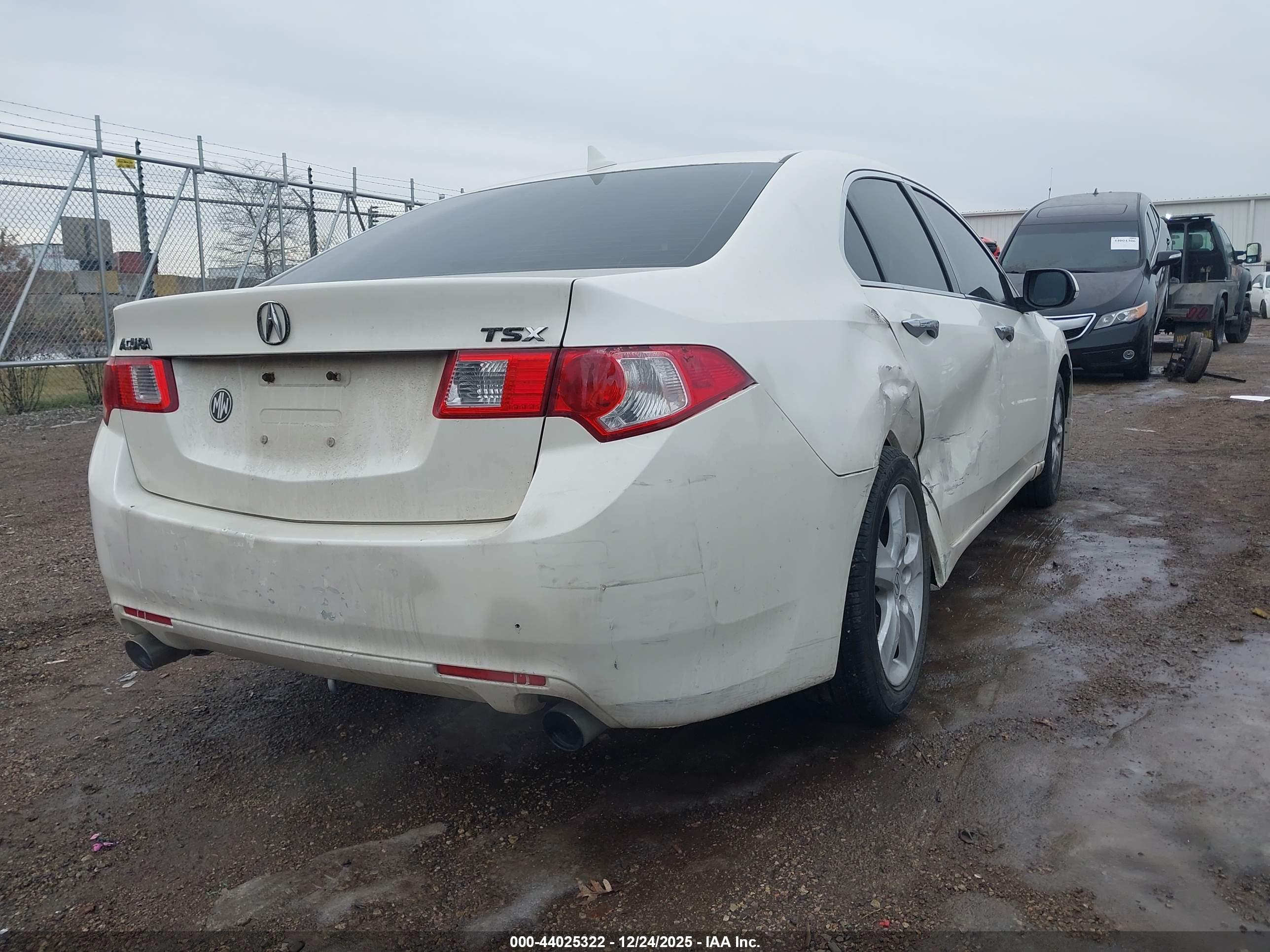 ACURA TSX image 4