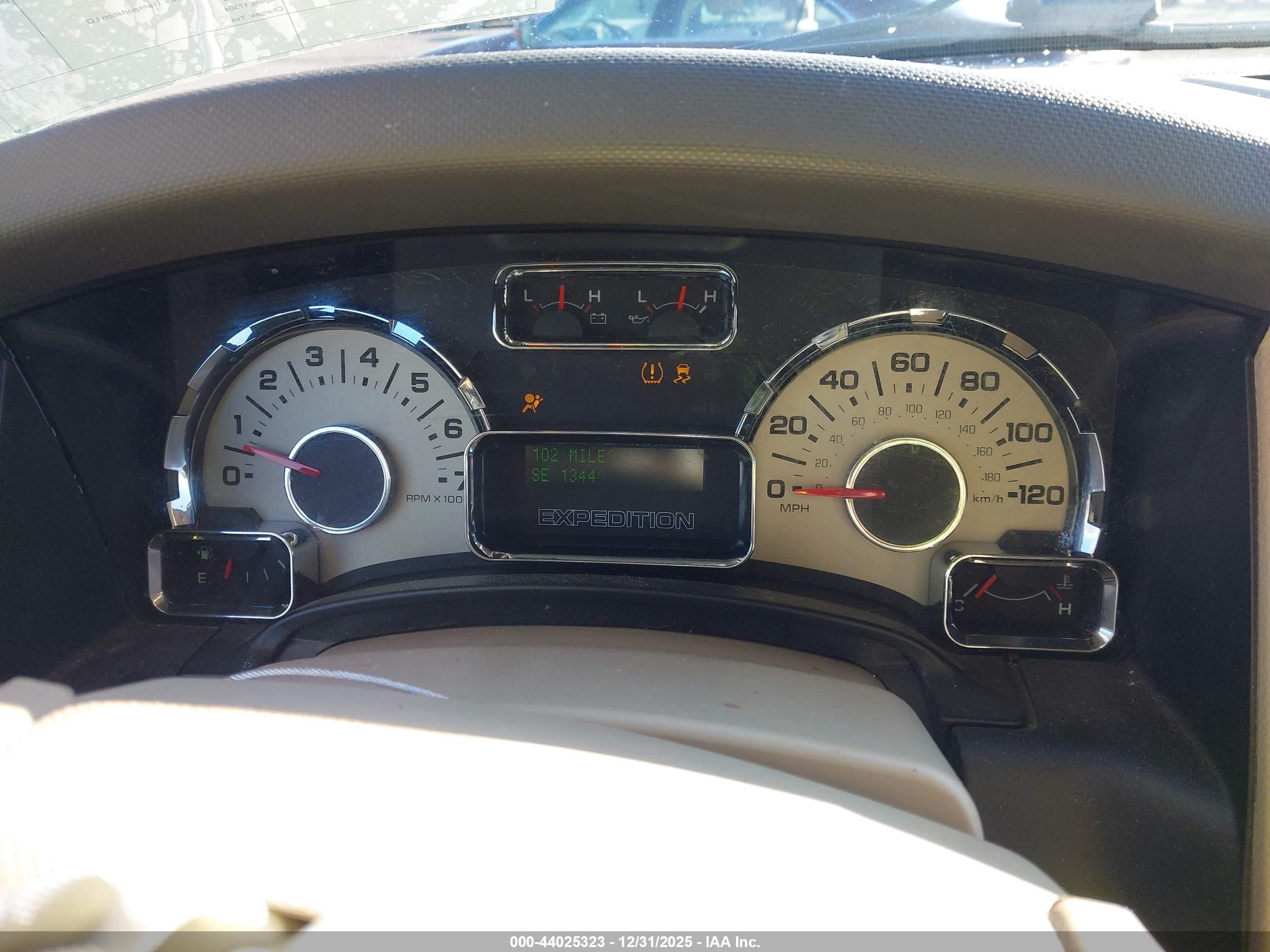 FORD EXPEDITION image 7