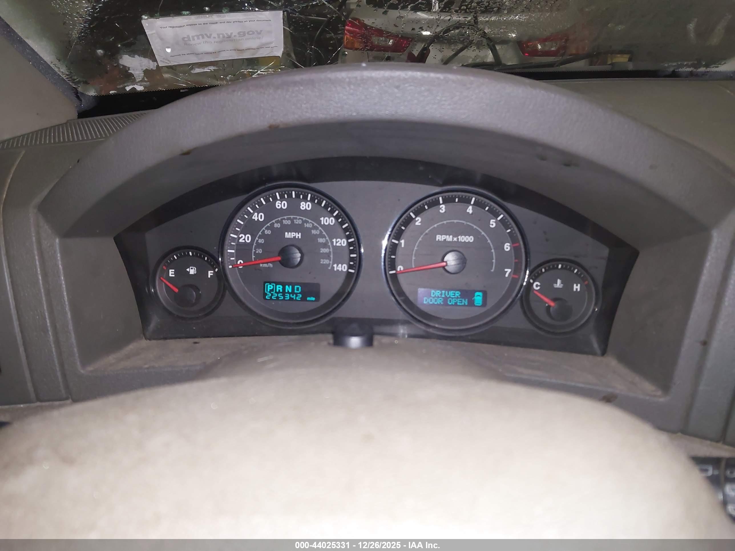 JEEP GRAND image 7
