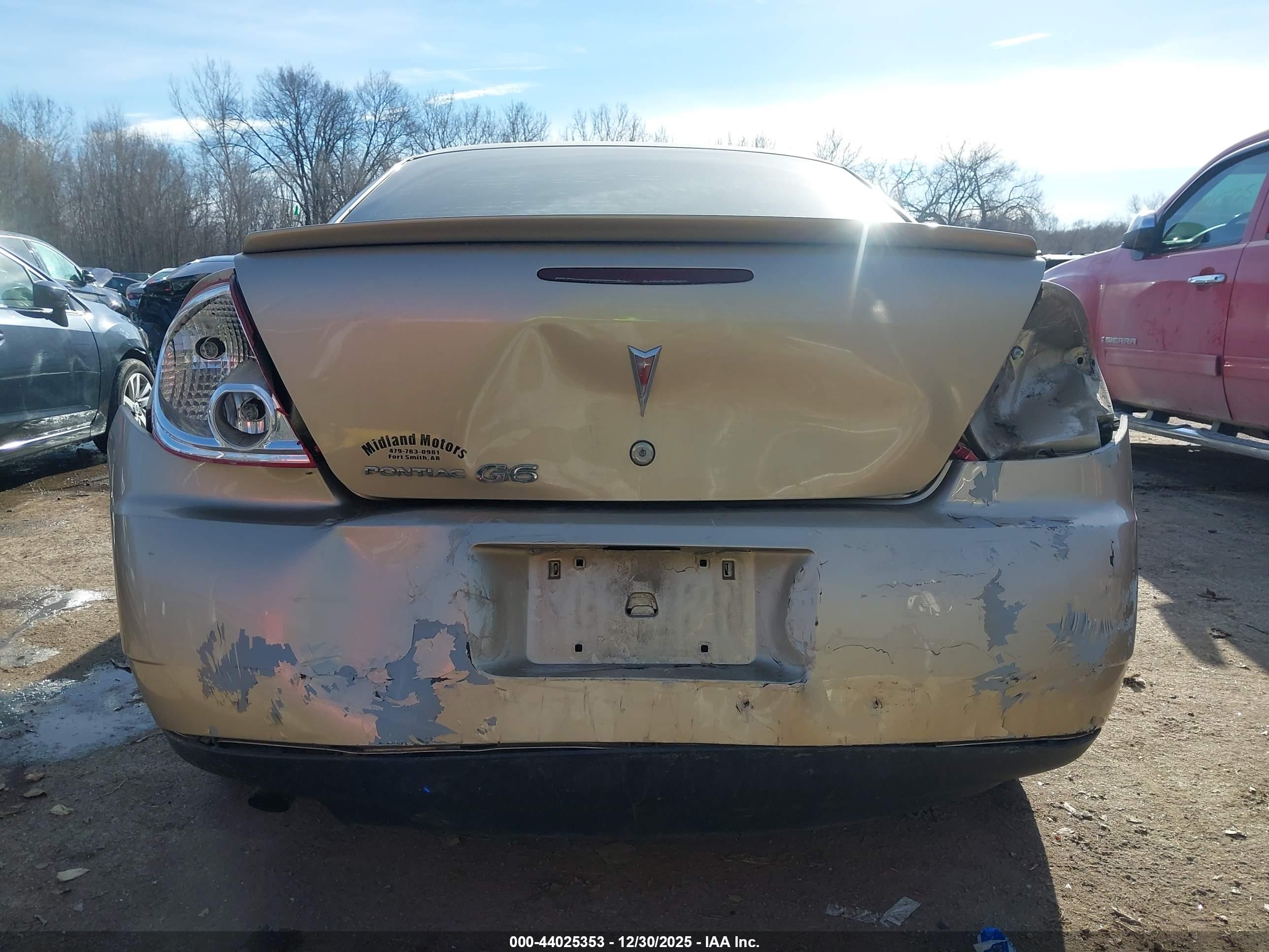 PONTIAC G6 image 6