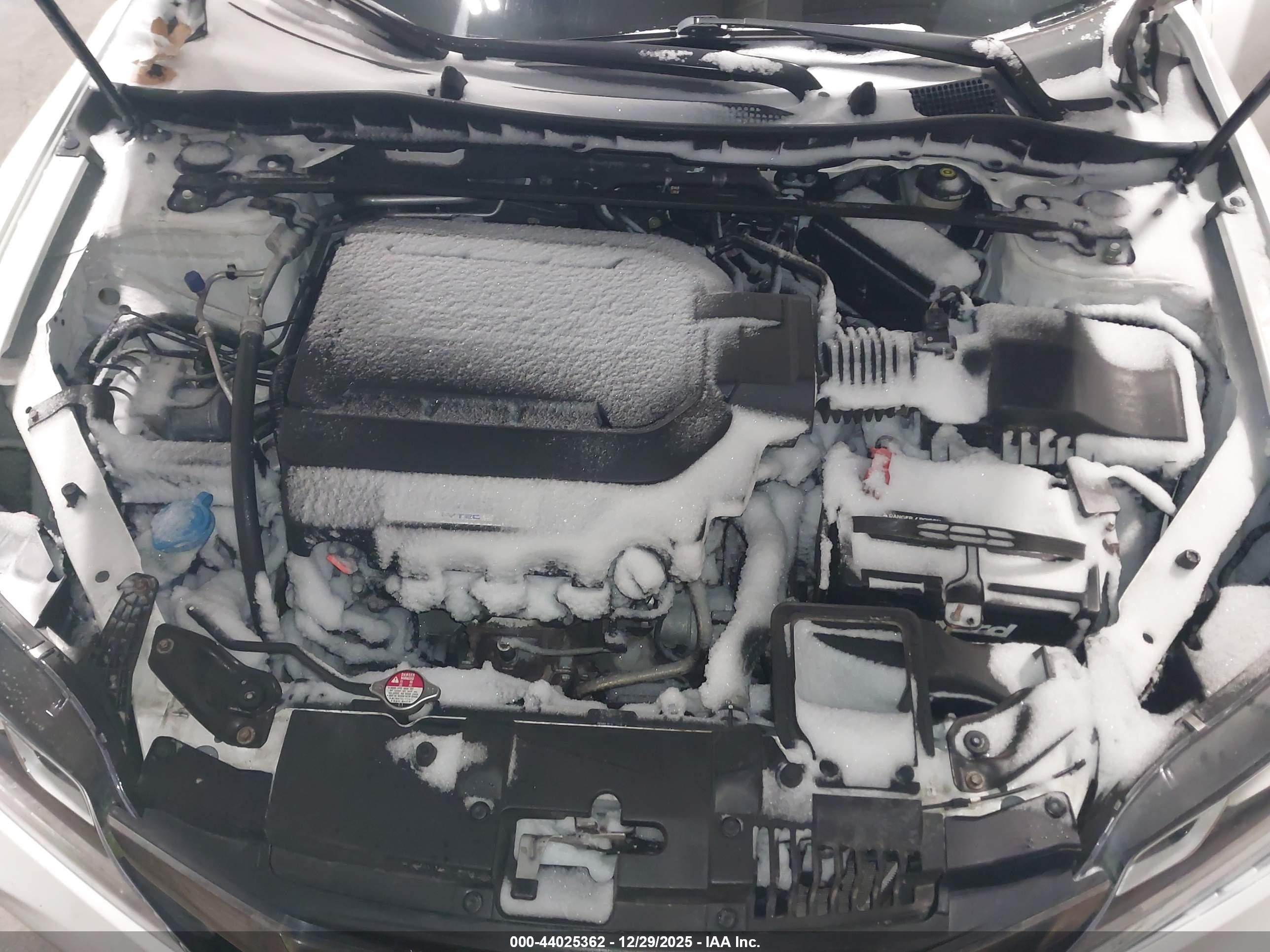 HONDA ACCORD image 10