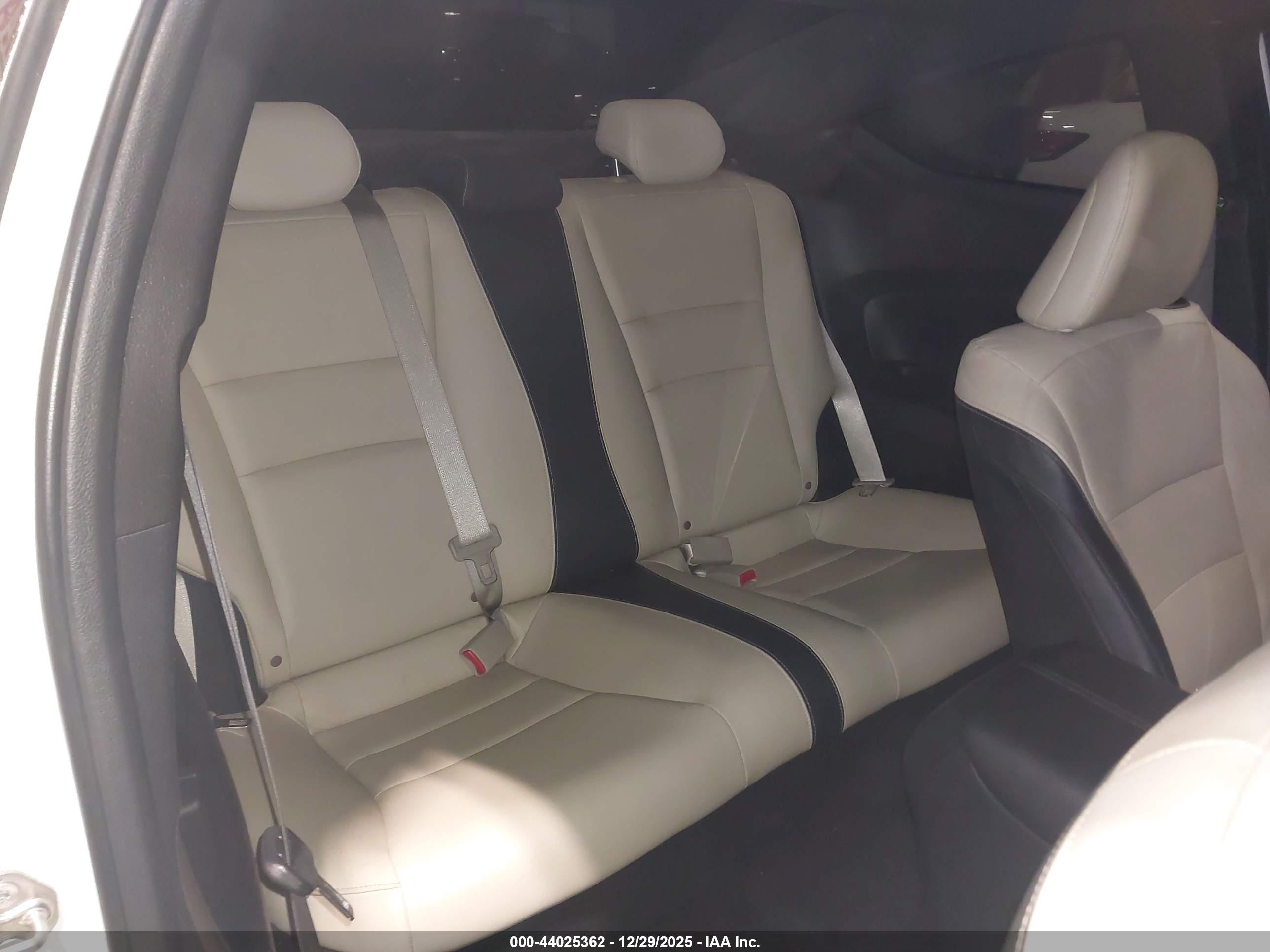 HONDA ACCORD image 8