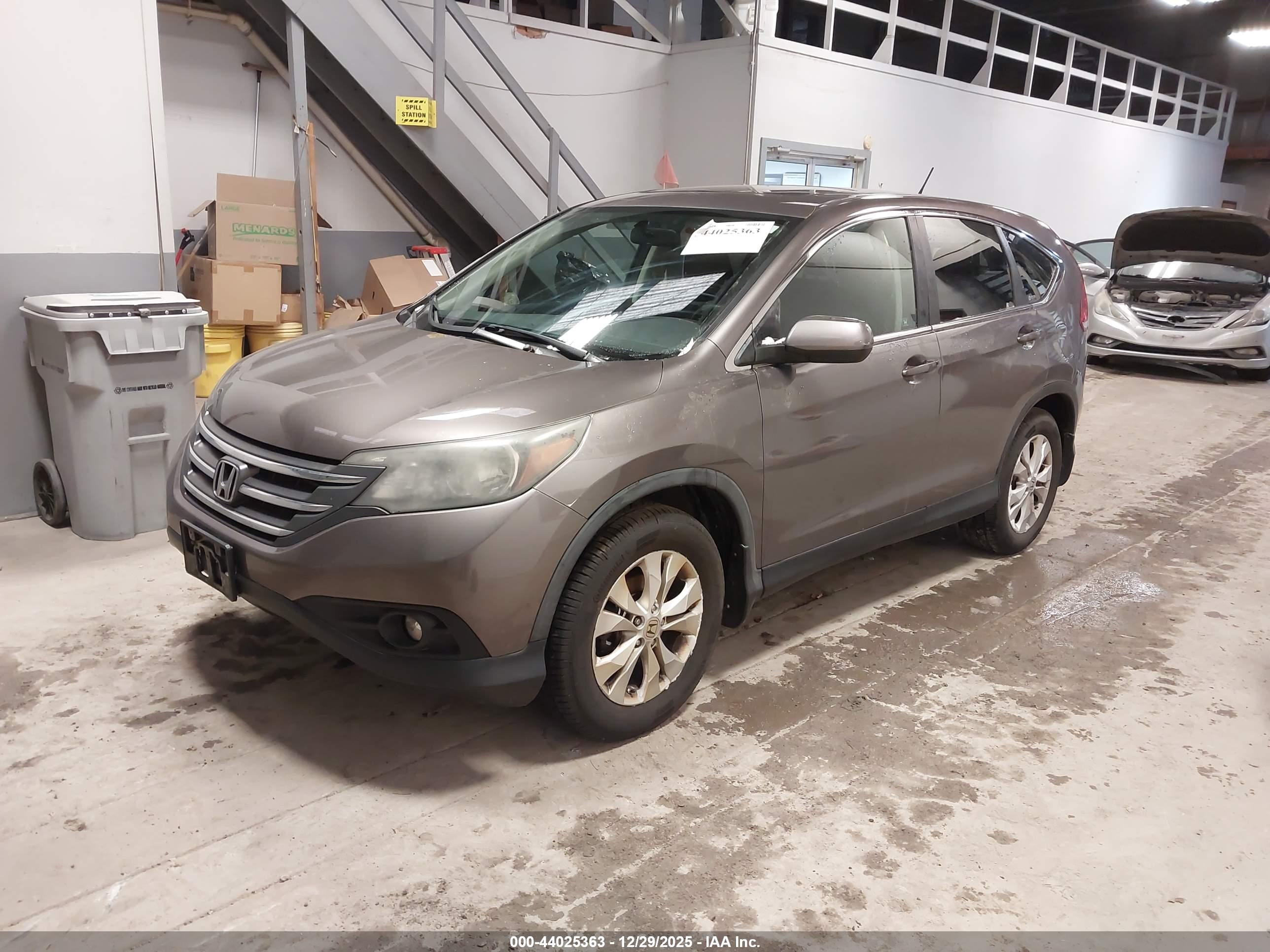 HONDA CR-V image 2